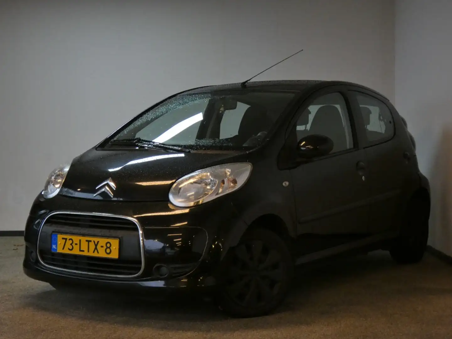 Citroen C1 1.0-12V Ambiance Nwe APK Noir - 1