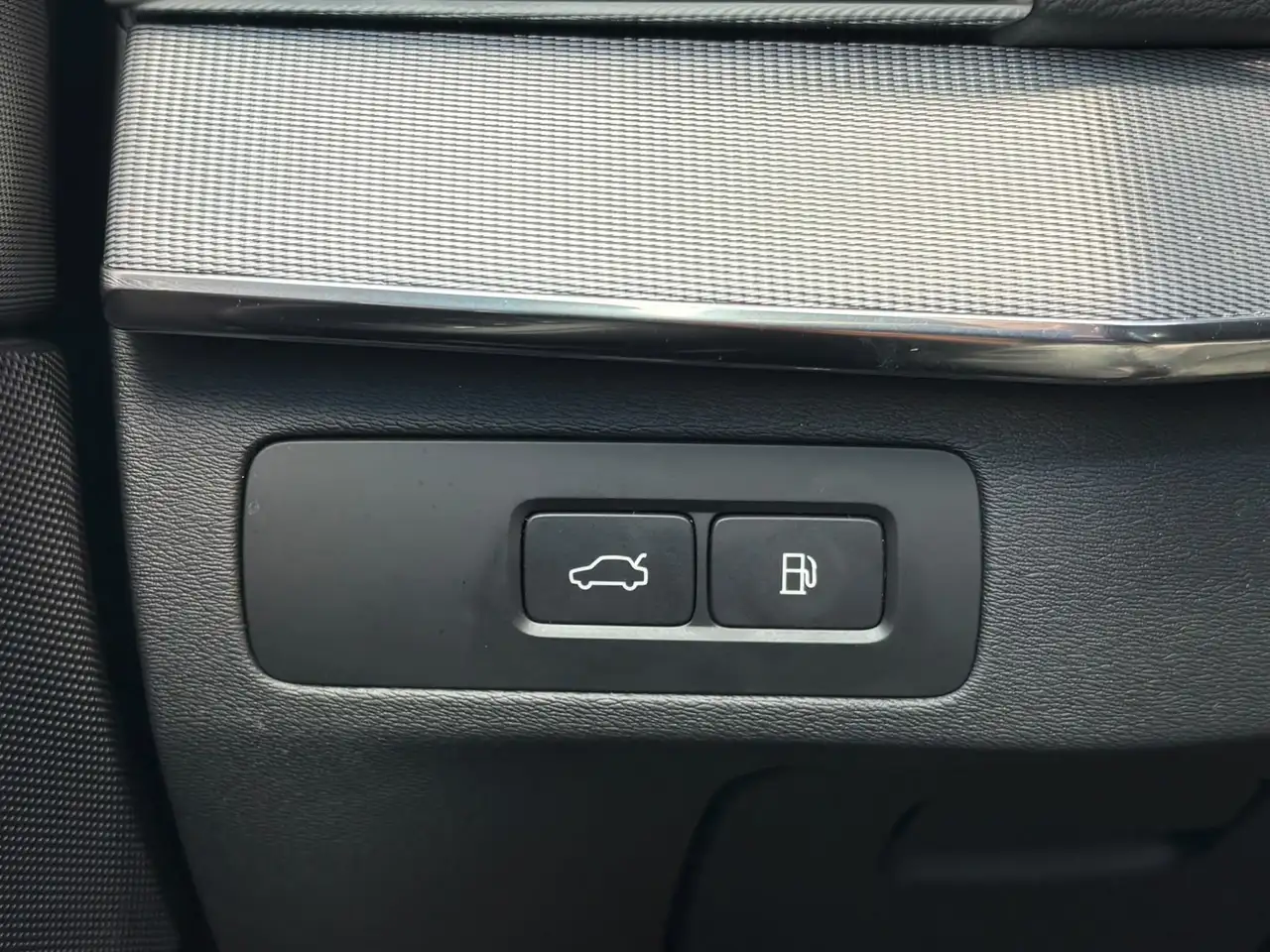 Volvo XC90 2.0 T8 Recharge AWD Ultimate Dark 455pk Luchtverin, миниатюра 29