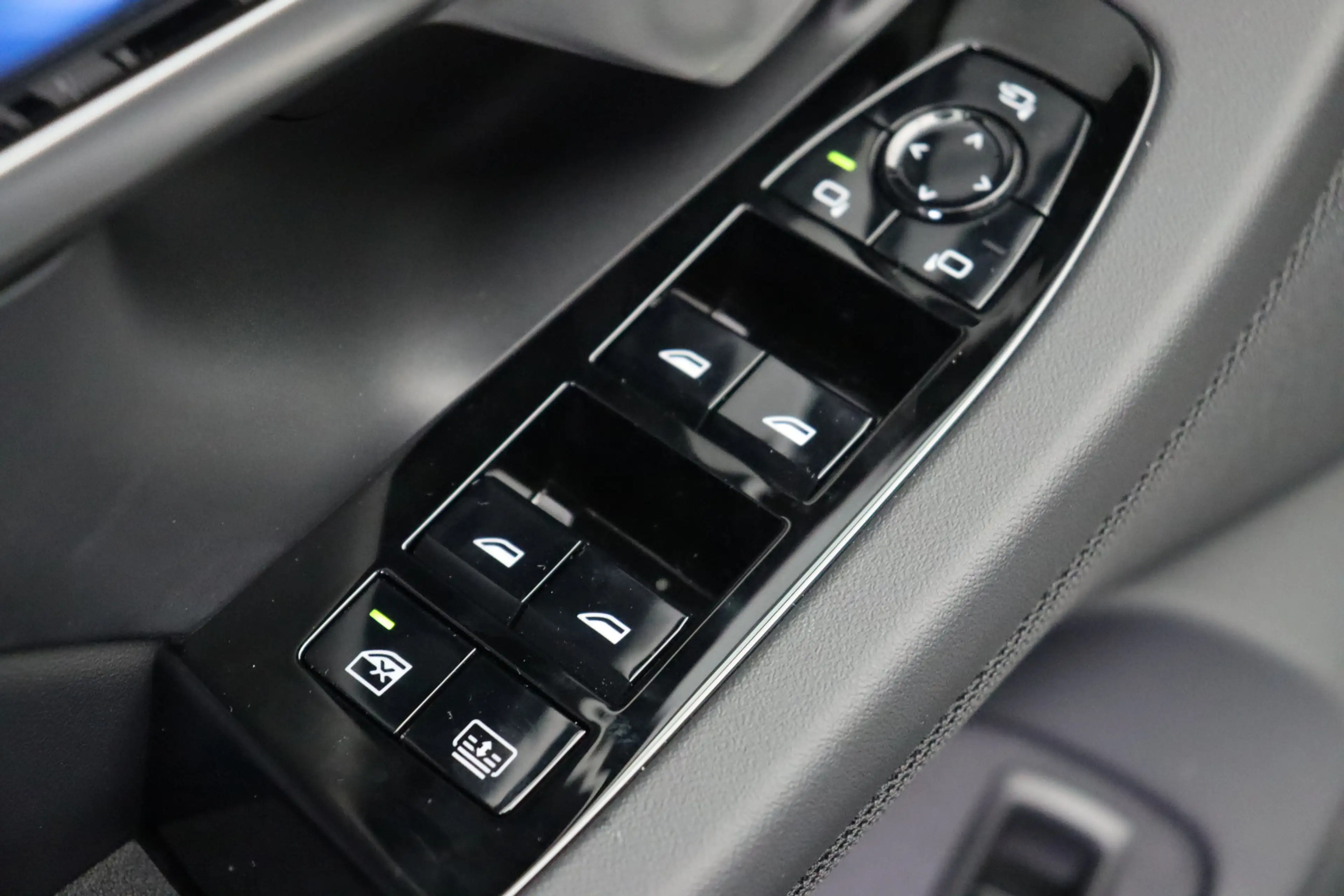 BMW i5 eDrive40 M Sport / Panoramadak / Parking Assistant — photo 9