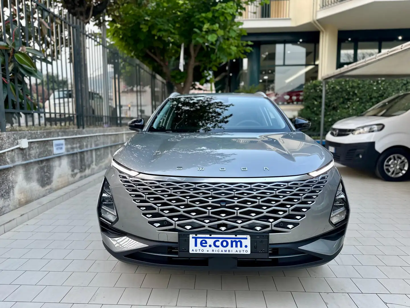 Omoda 5 Omoda 5 1.6 tgdi Comfort 7dct uff.Italiana KM ZERO Grigio - 2