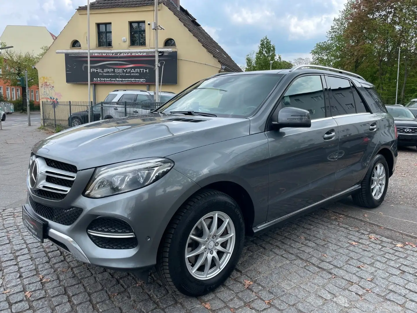Mercedes-Benz GLE 350 d 4MATIC *LOGIC7*PANORAMA*360 KAMERA Grijs - 1
