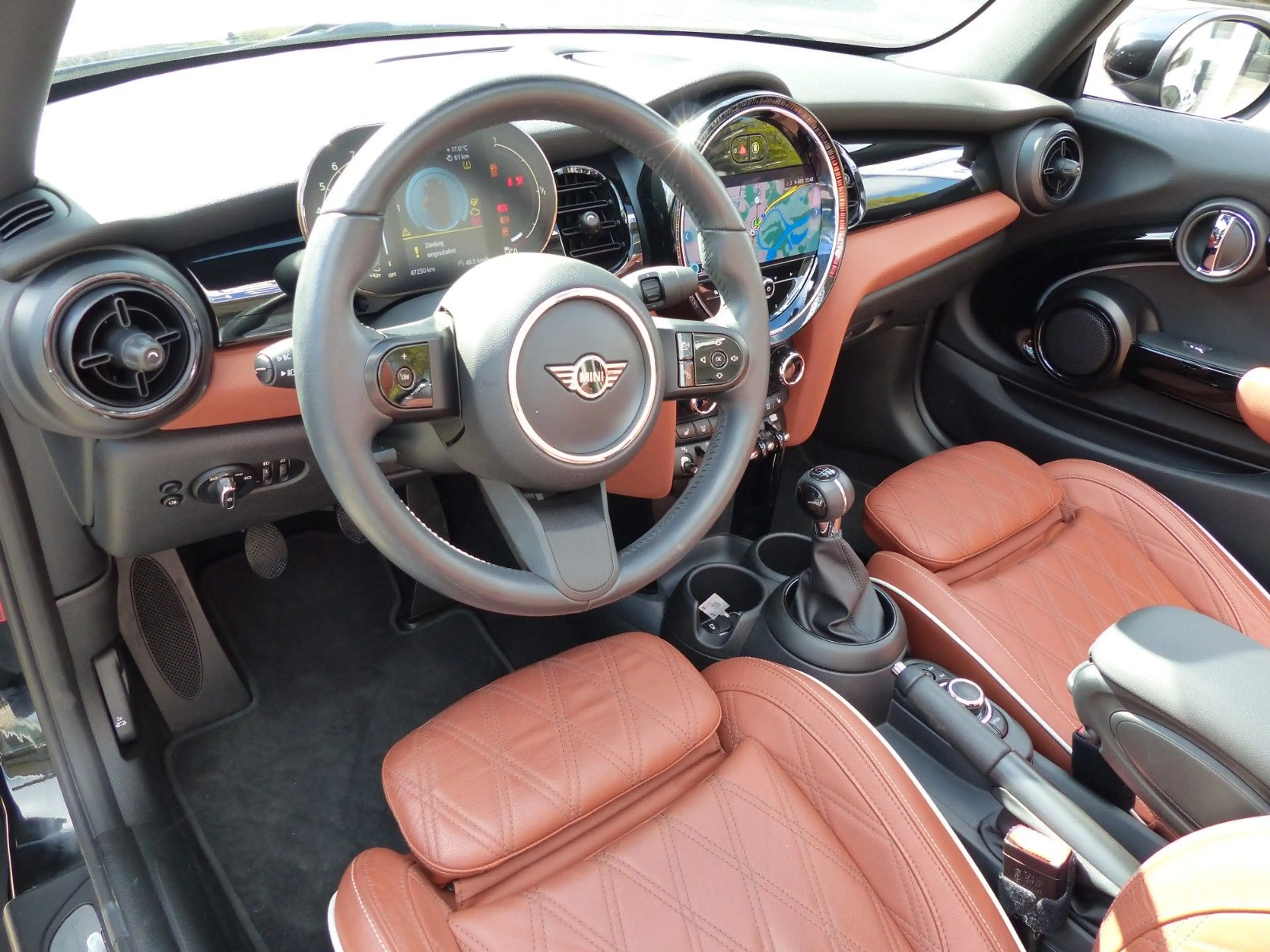 MINI One Cabrio Classic Trim, Leder Chester, Navi uvm — photo 12
