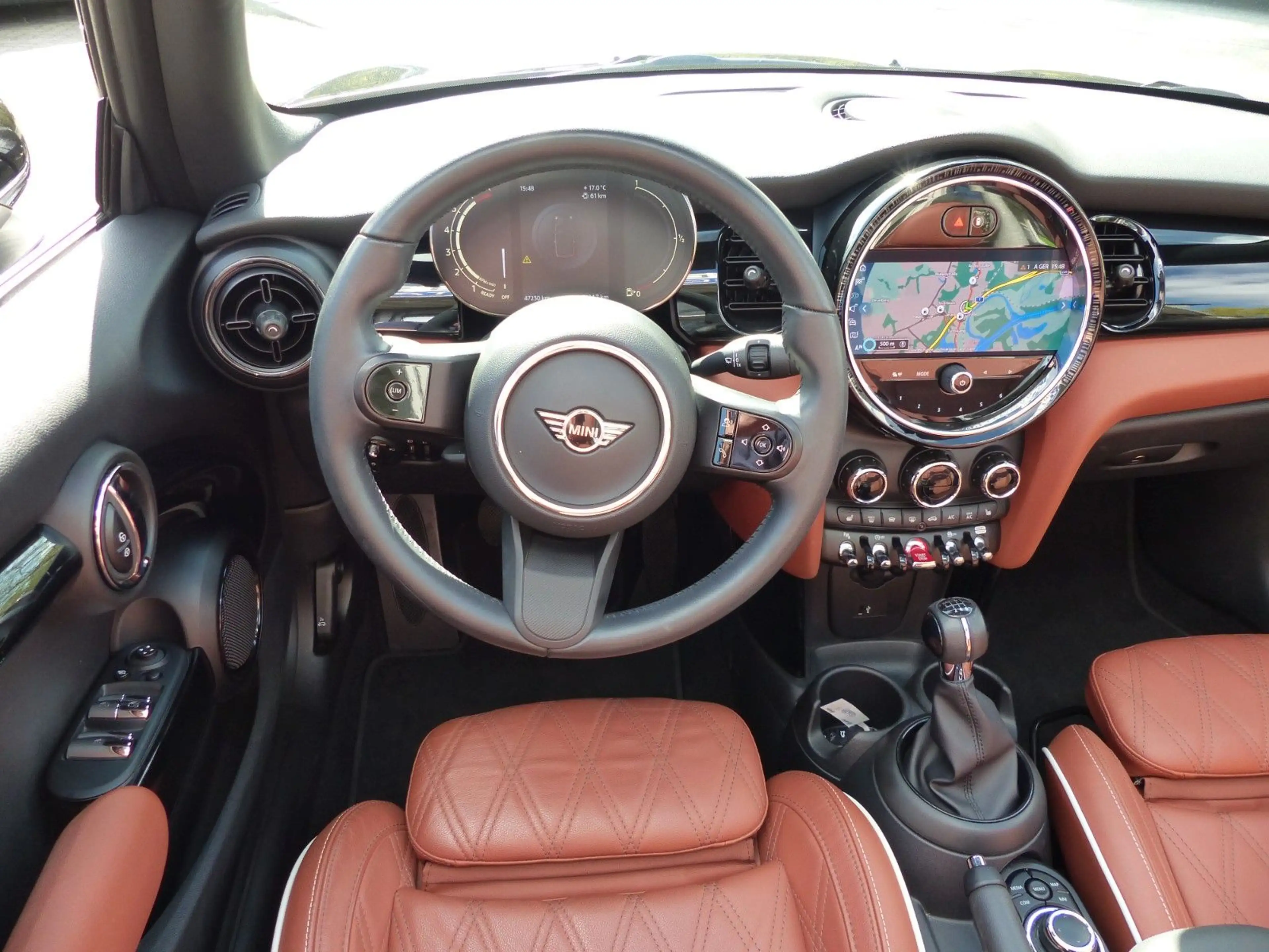 MINI One Cabrio Classic Trim, Leder Chester, Navi uvm — photo 13