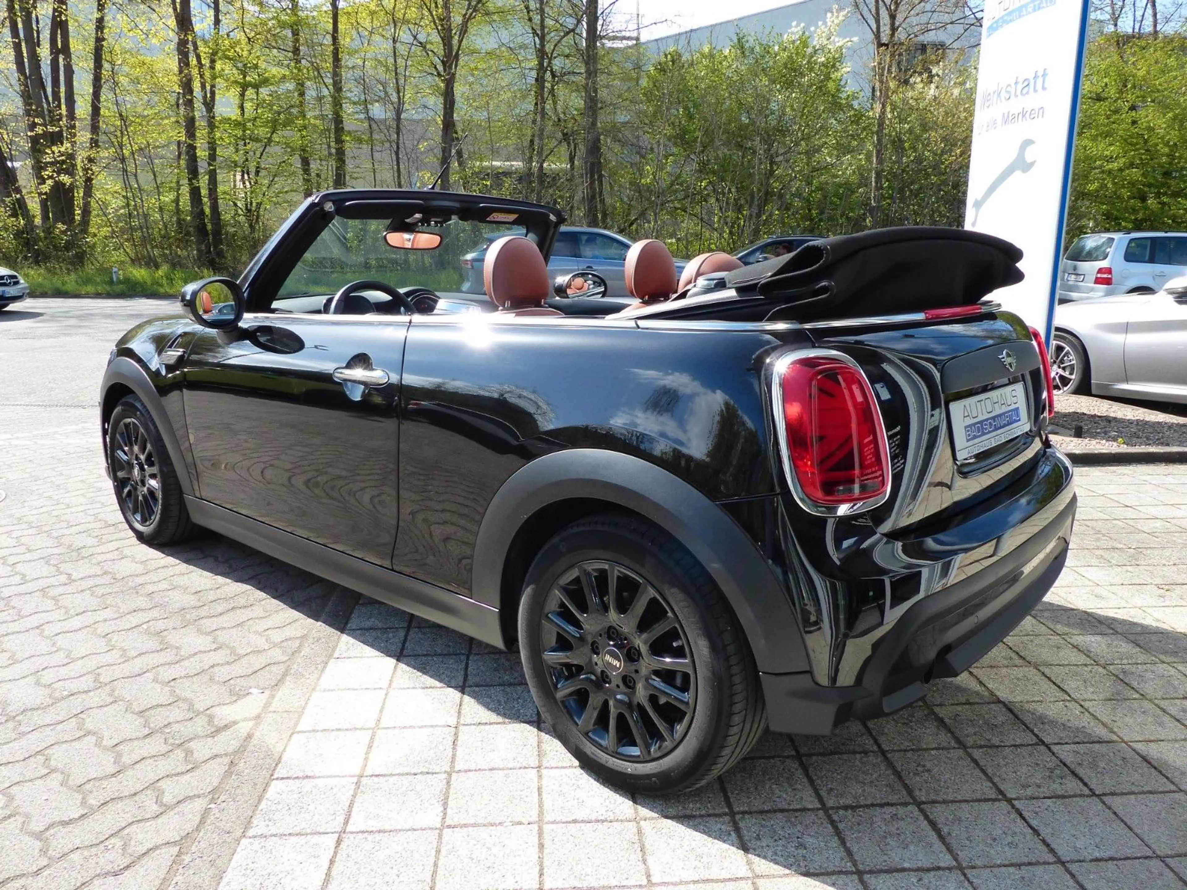 MINI One Cabrio Classic Trim, Leder Chester, Navi uvm — photo 7