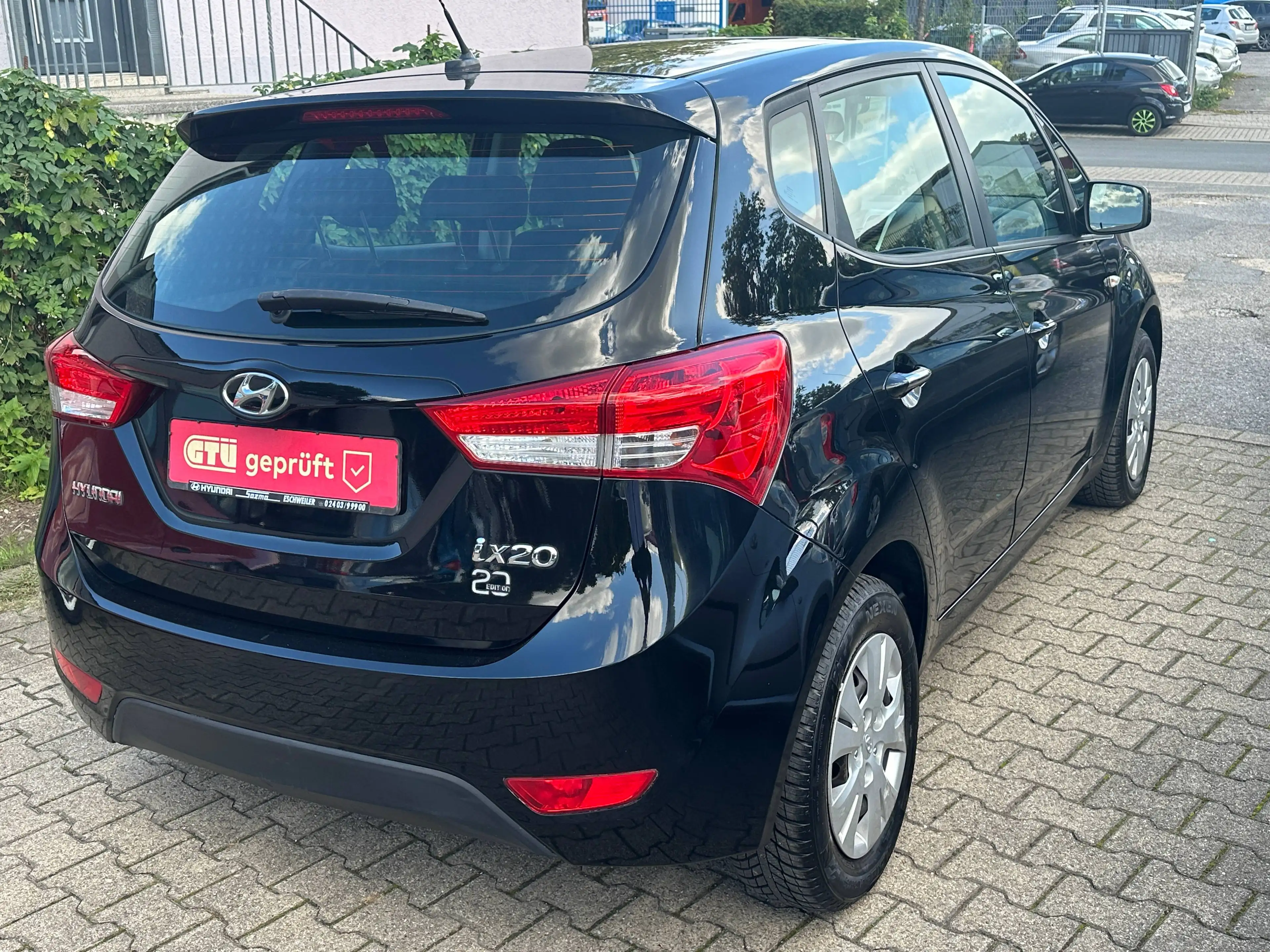 Hyundai iX20 Classic WENIG KM TÜV NEU — photo 5