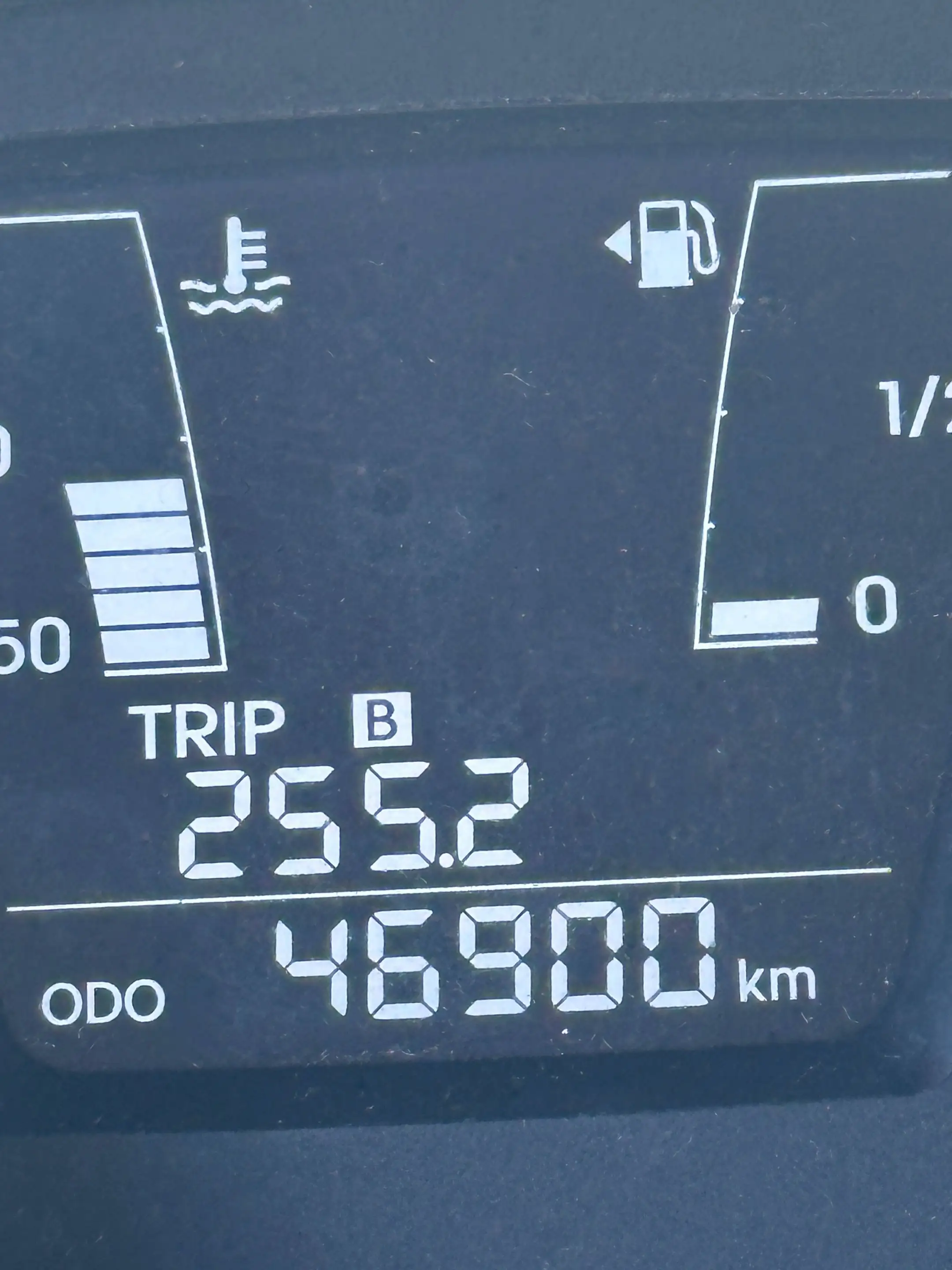 Hyundai iX20 Classic WENIG KM TÜV NEU — photo 13