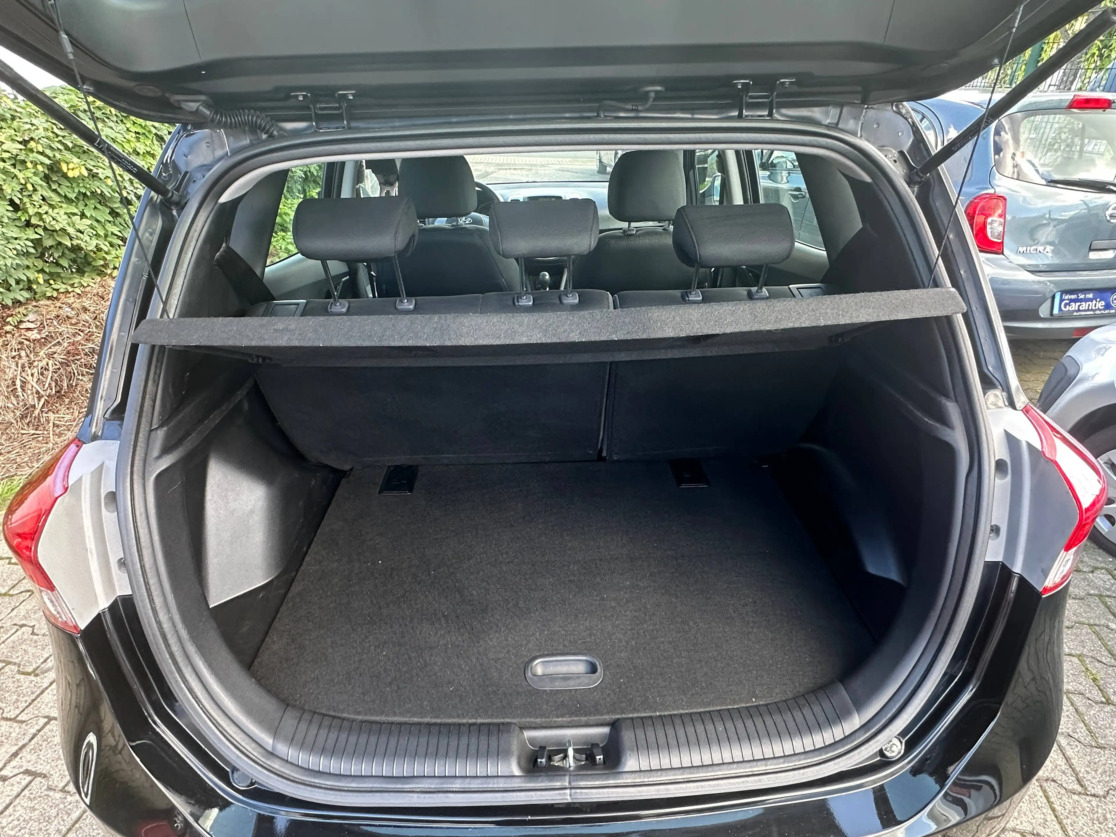 Hyundai iX20 Classic WENIG KM TÜV NEU — photo 11
