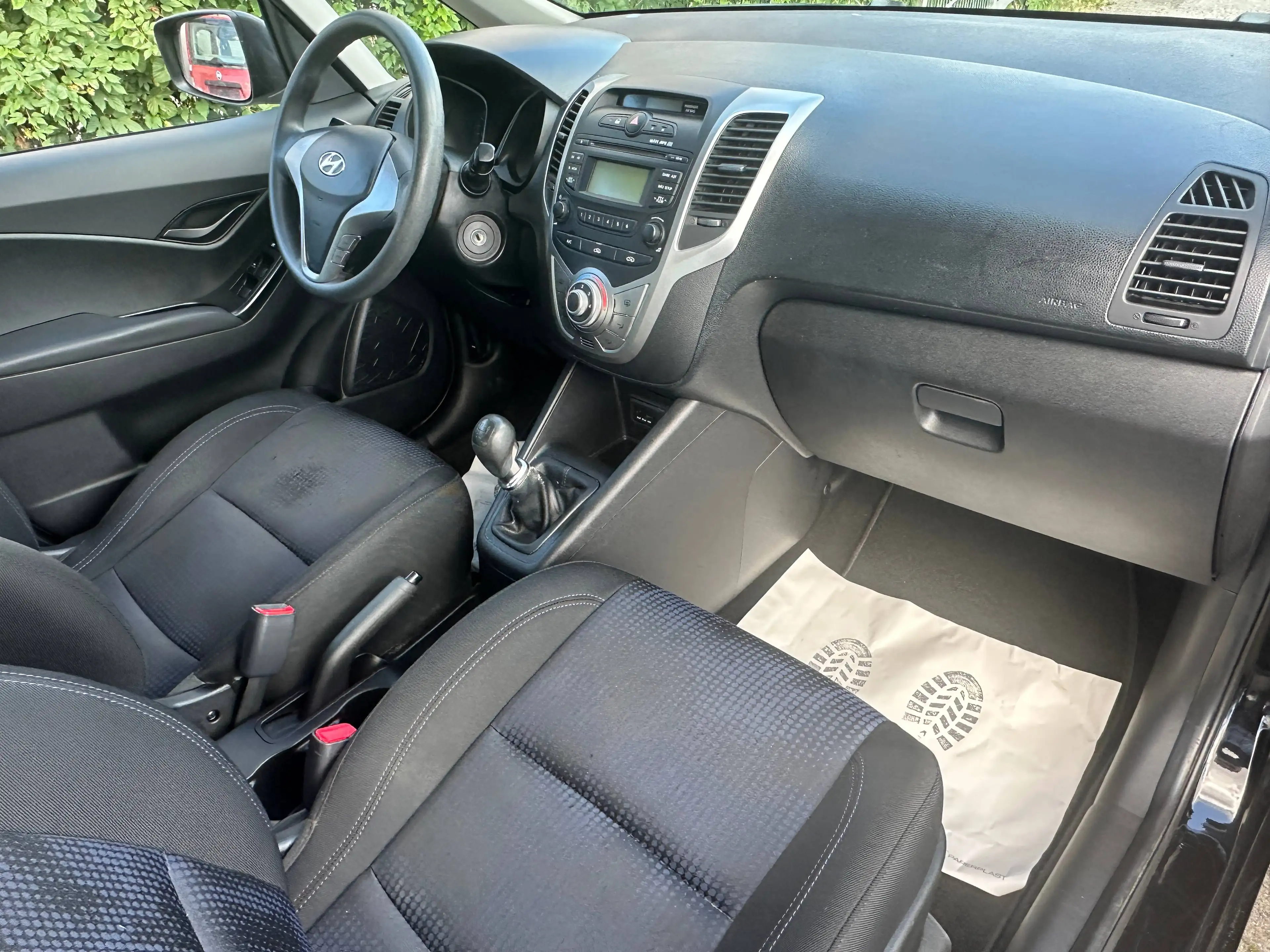 Hyundai iX20 Classic WENIG KM TÜV NEU — photo 9