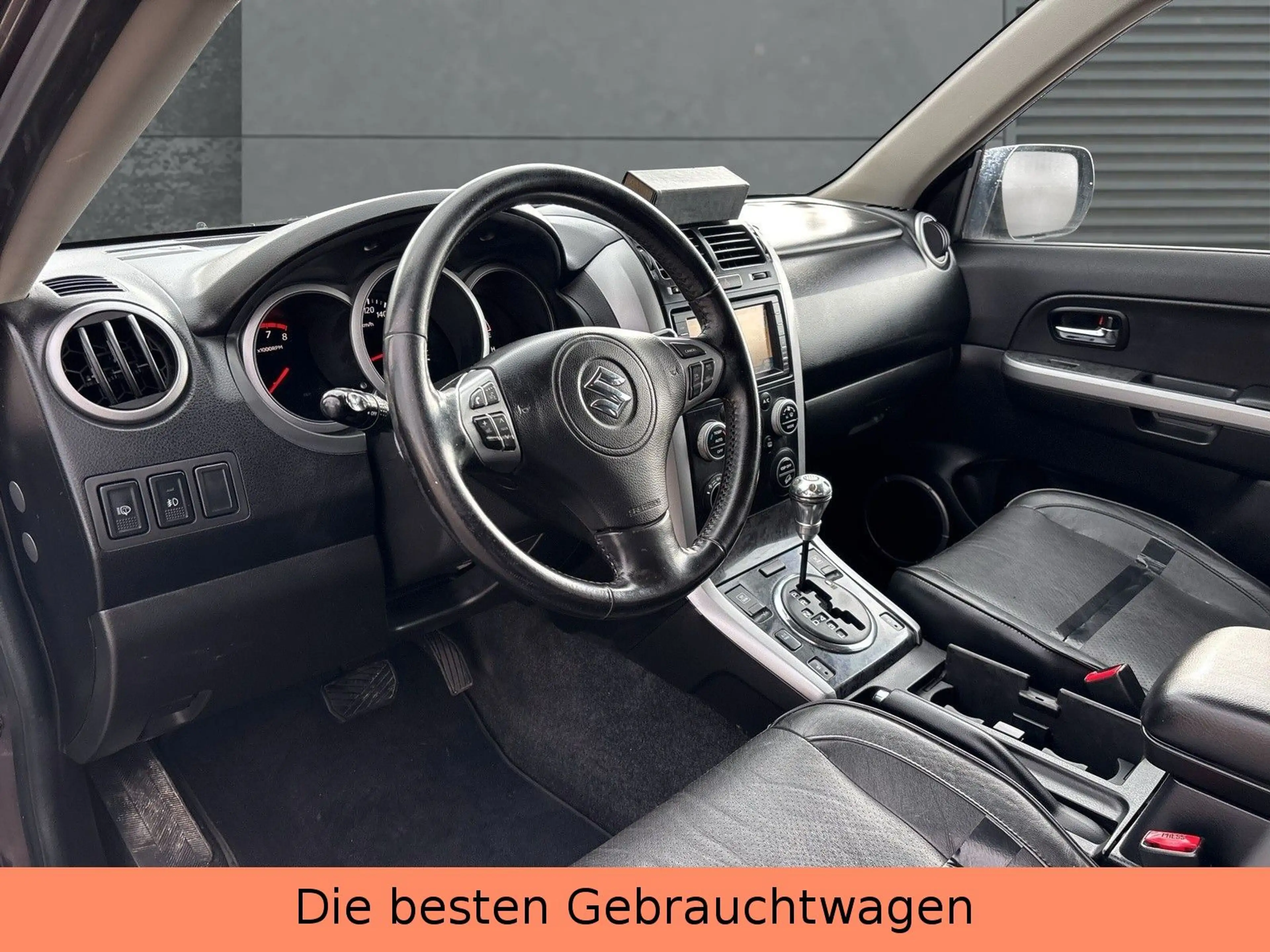 Suzuki Grand Vitara 3.2 VVT 20 Jahre-FOLIERT-TÜV NEU — photo 11