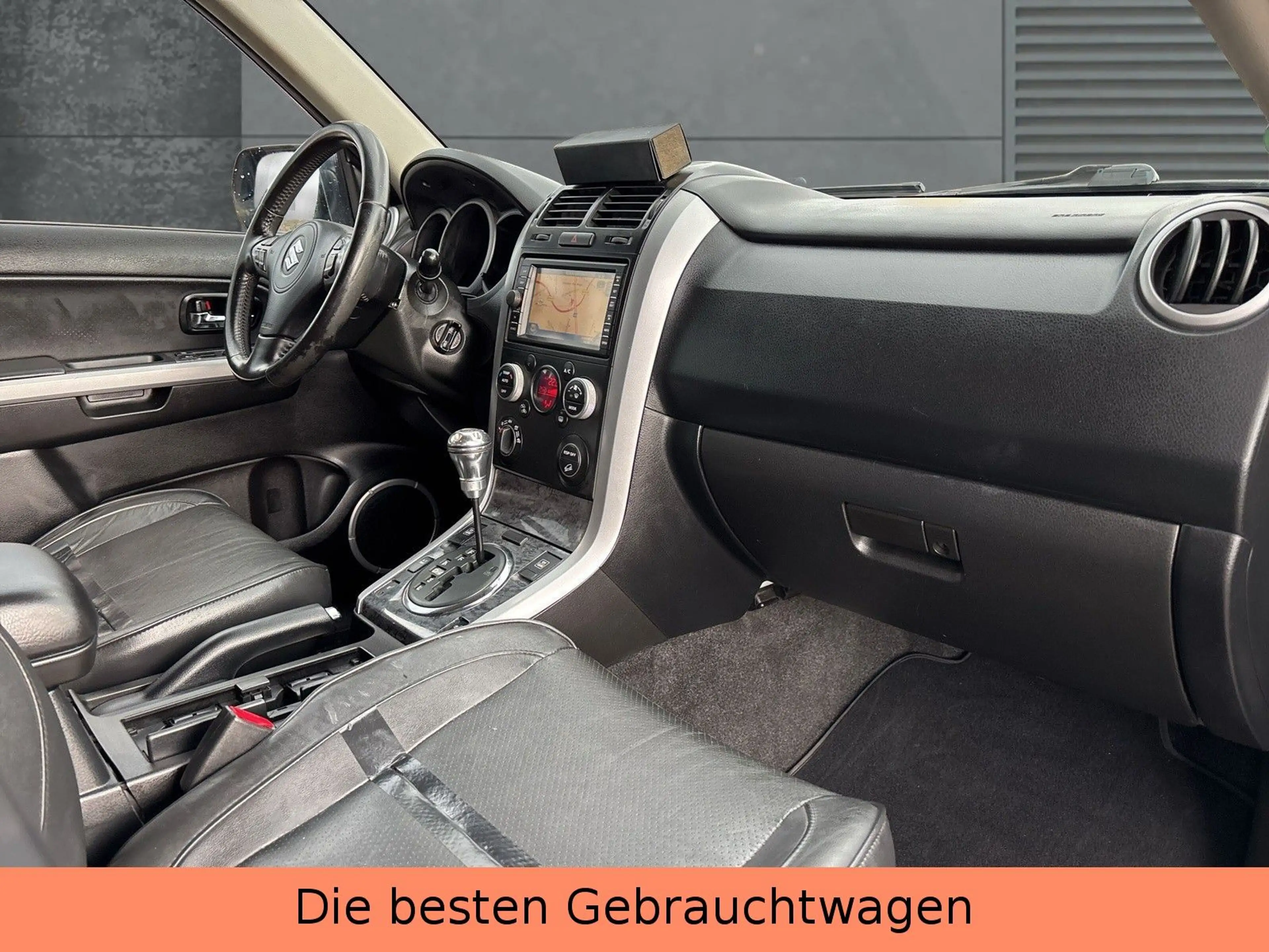 Suzuki Grand Vitara 3.2 VVT 20 Jahre-FOLIERT-TÜV NEU — photo 14