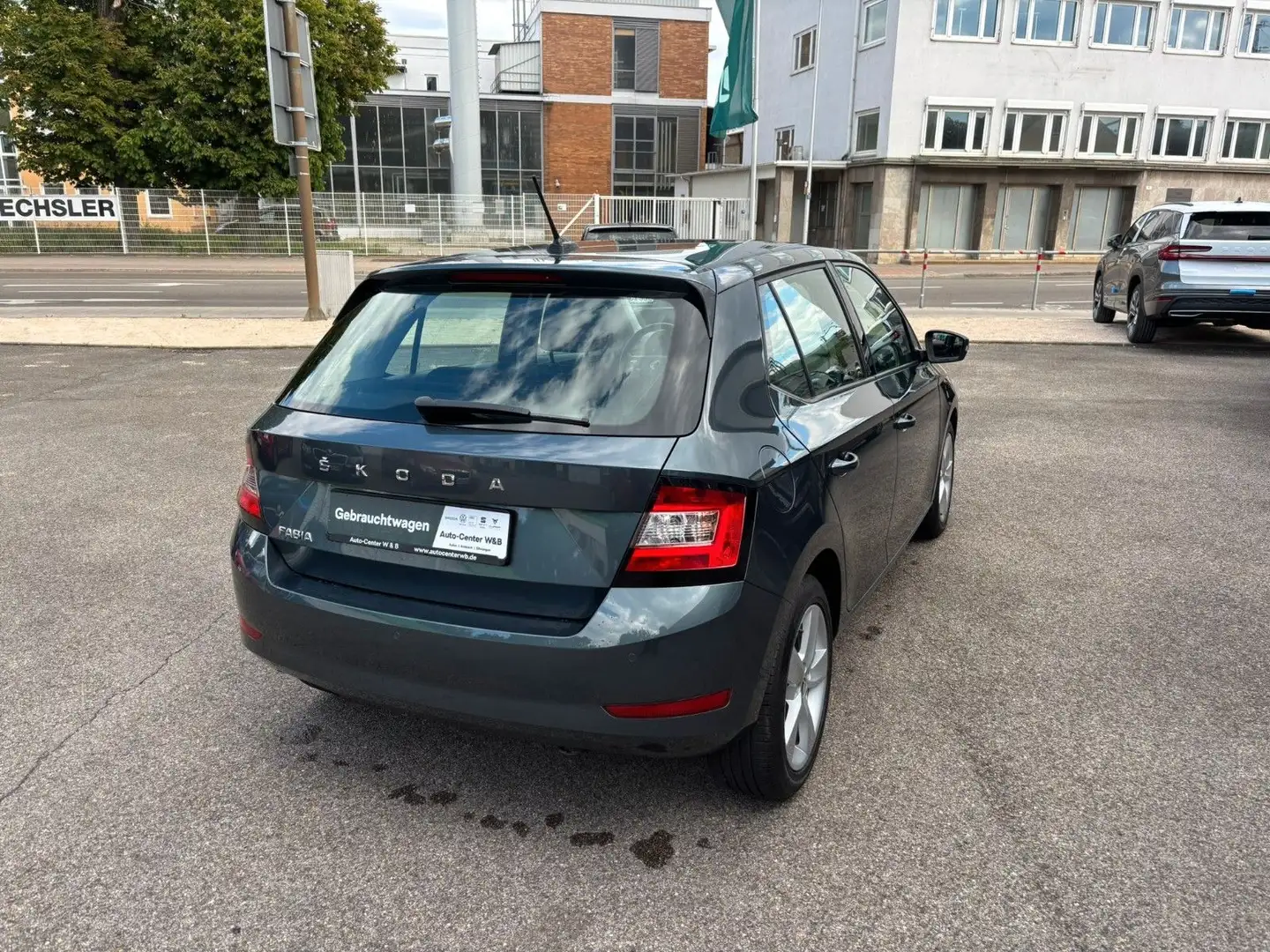 Skoda Fabia Cool Plus 1.0TSI Gris - 2