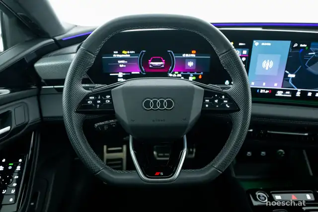 Audi A6 view 6