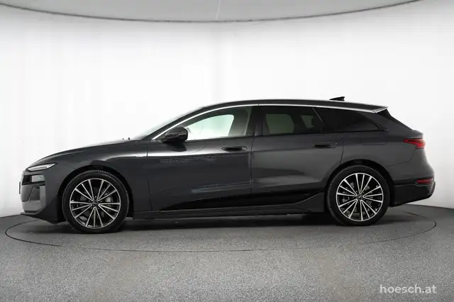 Audi A6 view 3