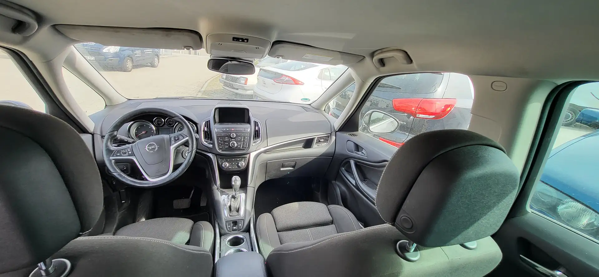 Opel Zafira Tourer Zafira Tourer 2.0 CDTI Automatik Edition - 2