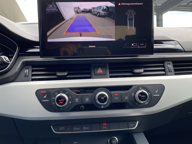 Audi A4 Avant 40 TDI quattro S line MMI AHK Matrix Kamera — photo 10