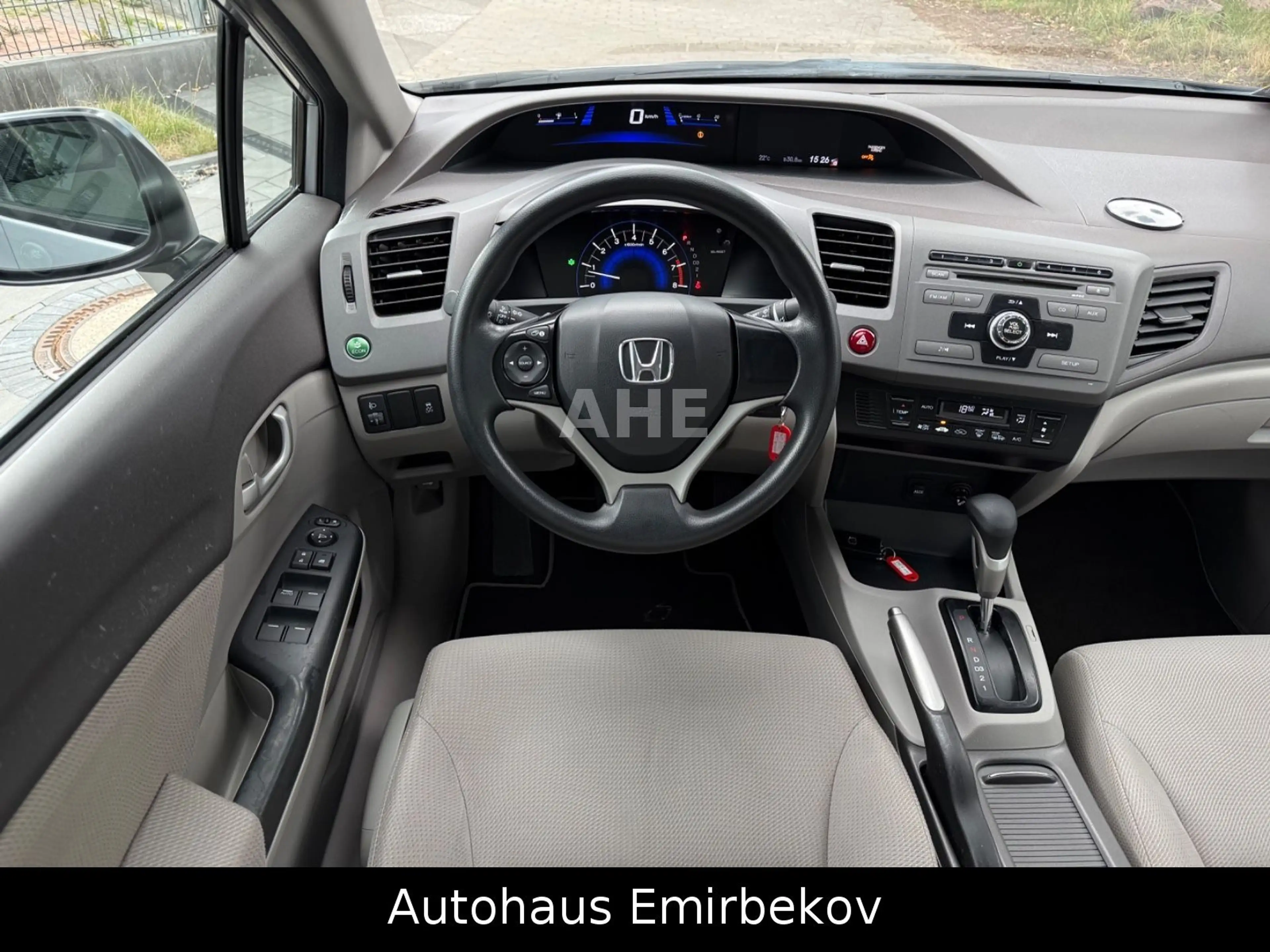 Honda Civic Lim. 1.8 Automatik/Klimaautomatik/ALU/TÜV — photo 13