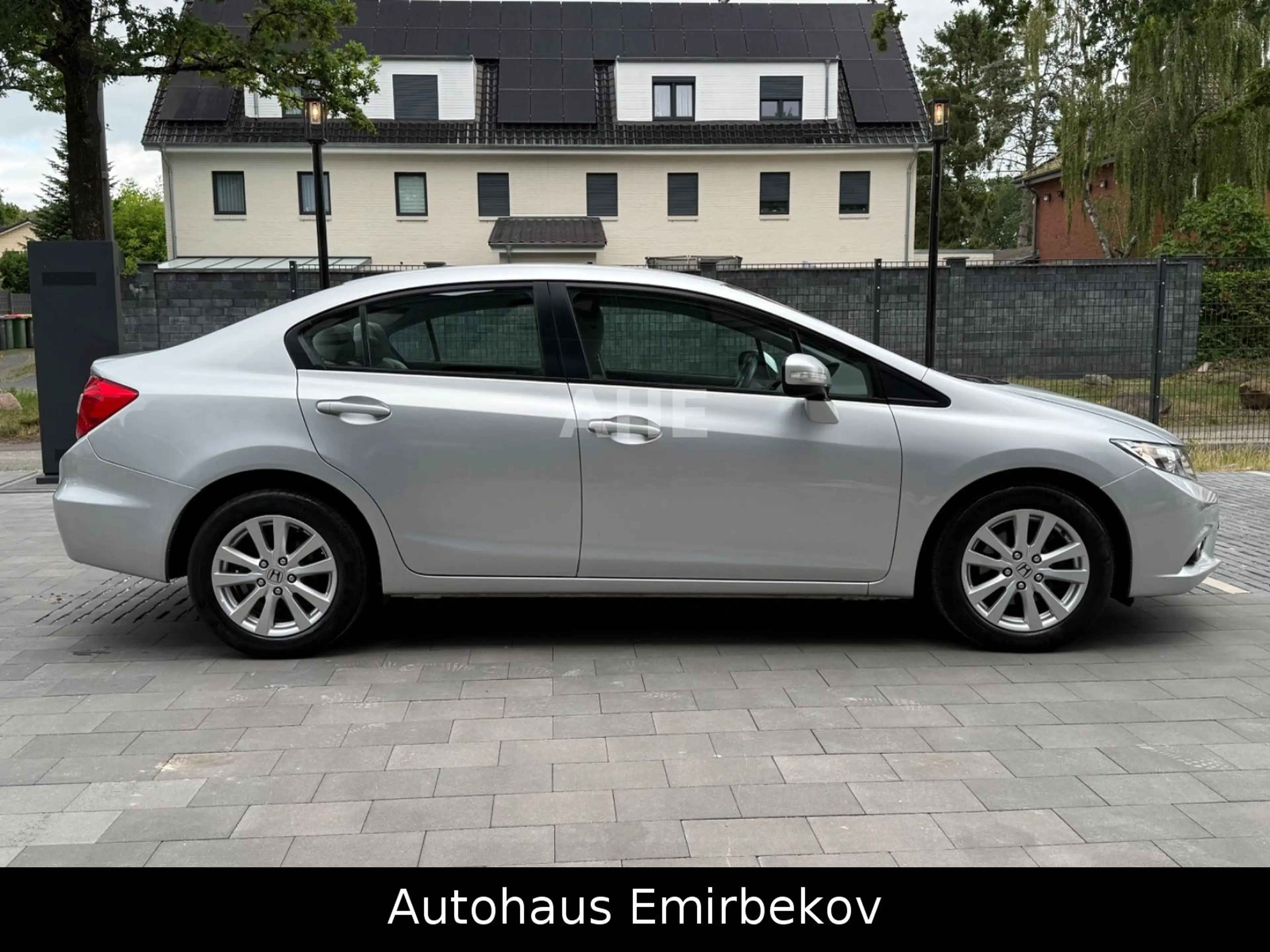 Honda Civic Lim. 1.8 Automatik/Klimaautomatik/ALU/TÜV — photo 9