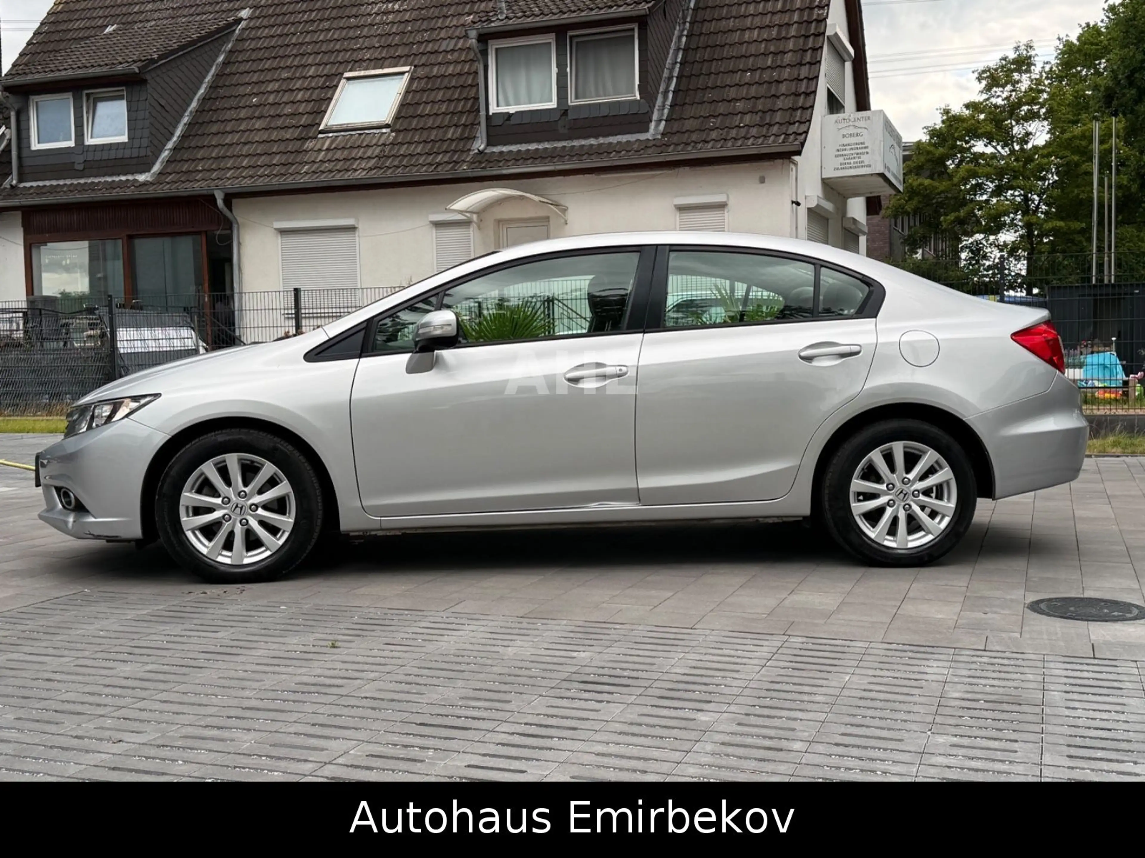 Honda Civic Lim. 1.8 Automatik/Klimaautomatik/ALU/TÜV — photo 4