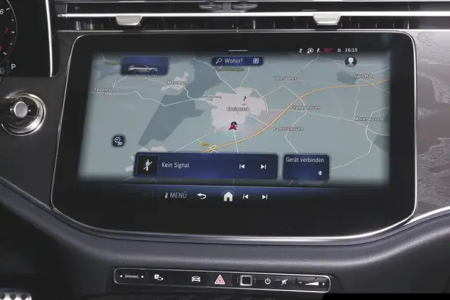 Mercedes-Benz E-Class view 12