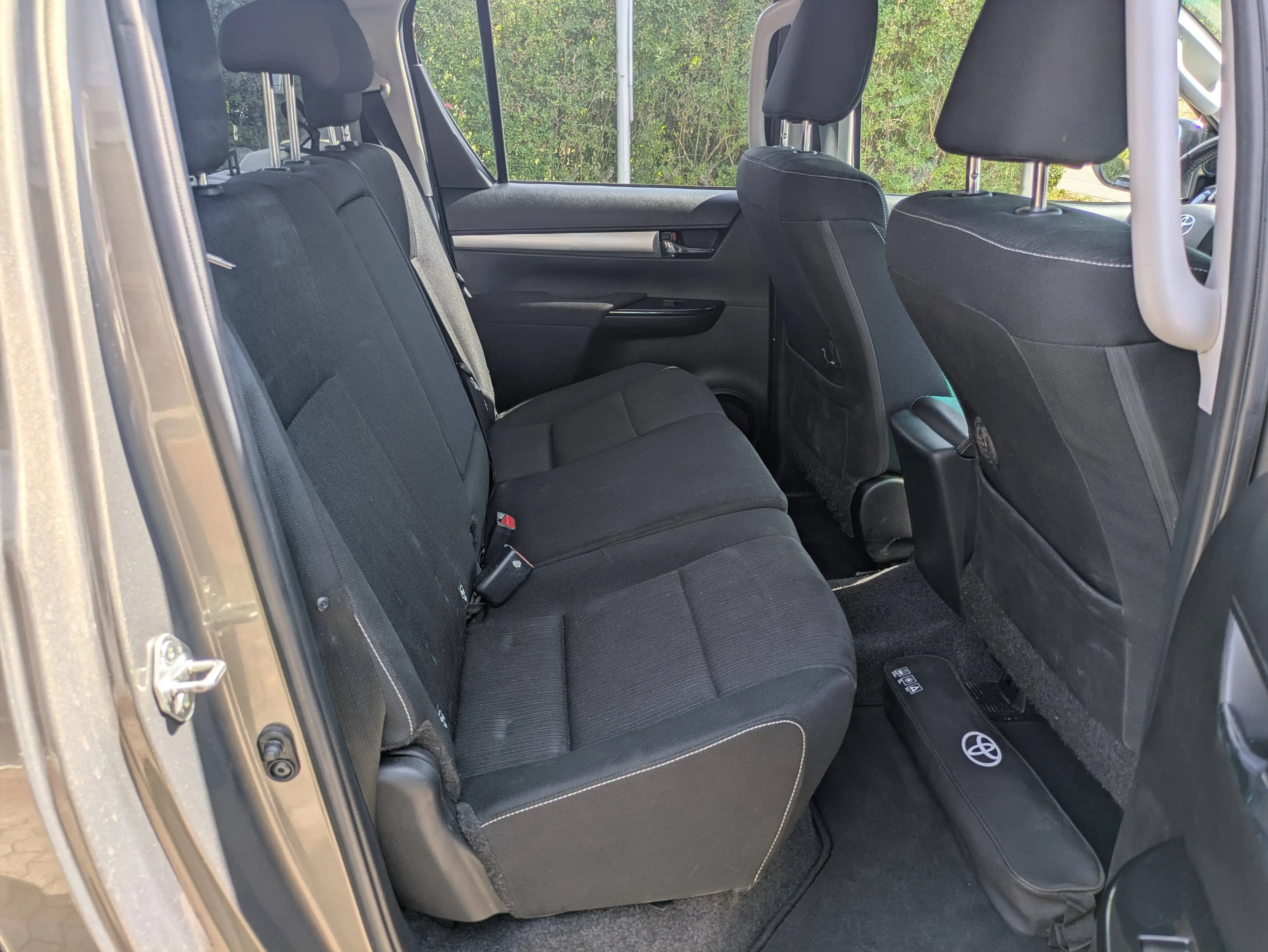 Toyota Hilux D-4D 4x4 Double Cab Autm. Comfort — photo 13