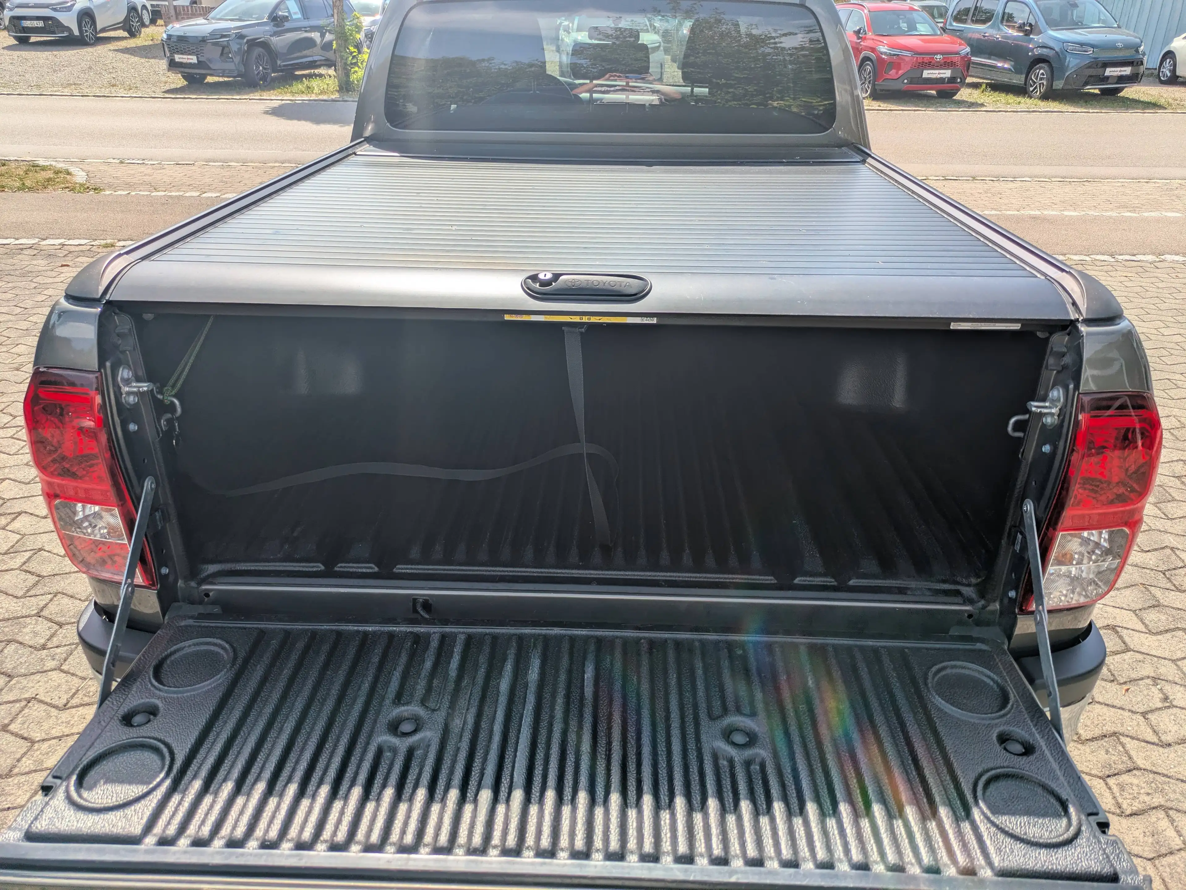 Toyota Hilux D-4D 4x4 Double Cab Autm. Comfort — photo 12