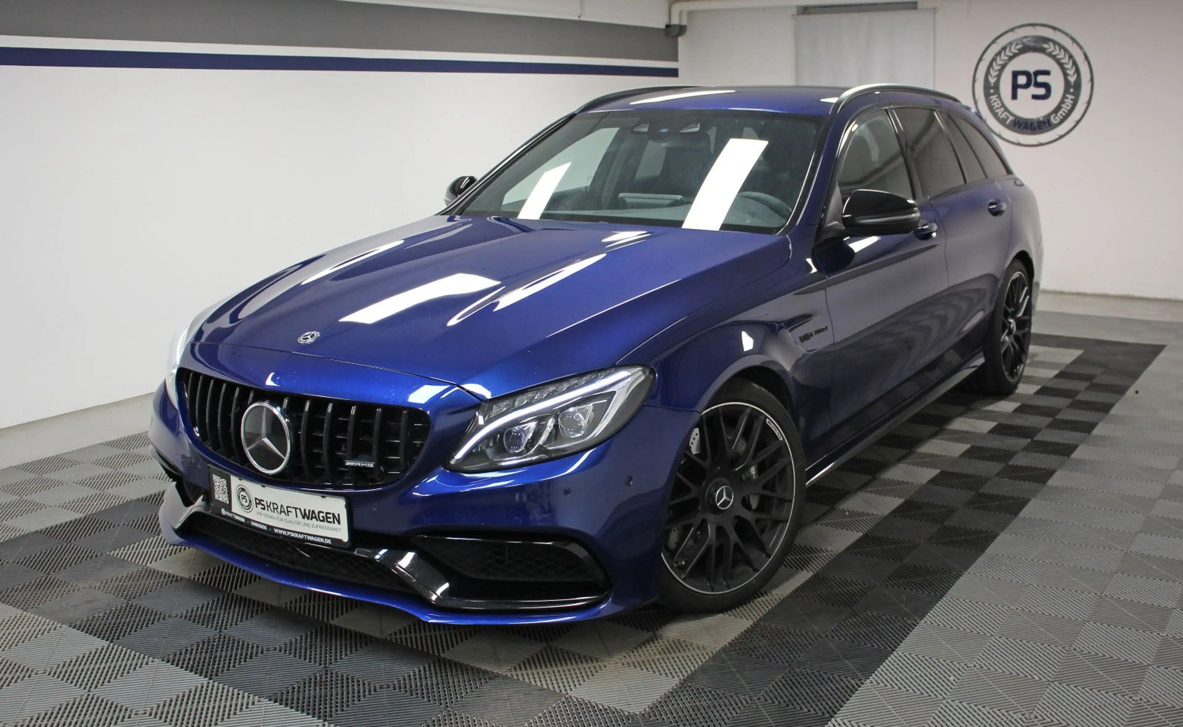 Mercedes-Benz C 63 AMG C 63 T AMG PERF.SITZ DISTRONIC NIGHT BURMESTER !