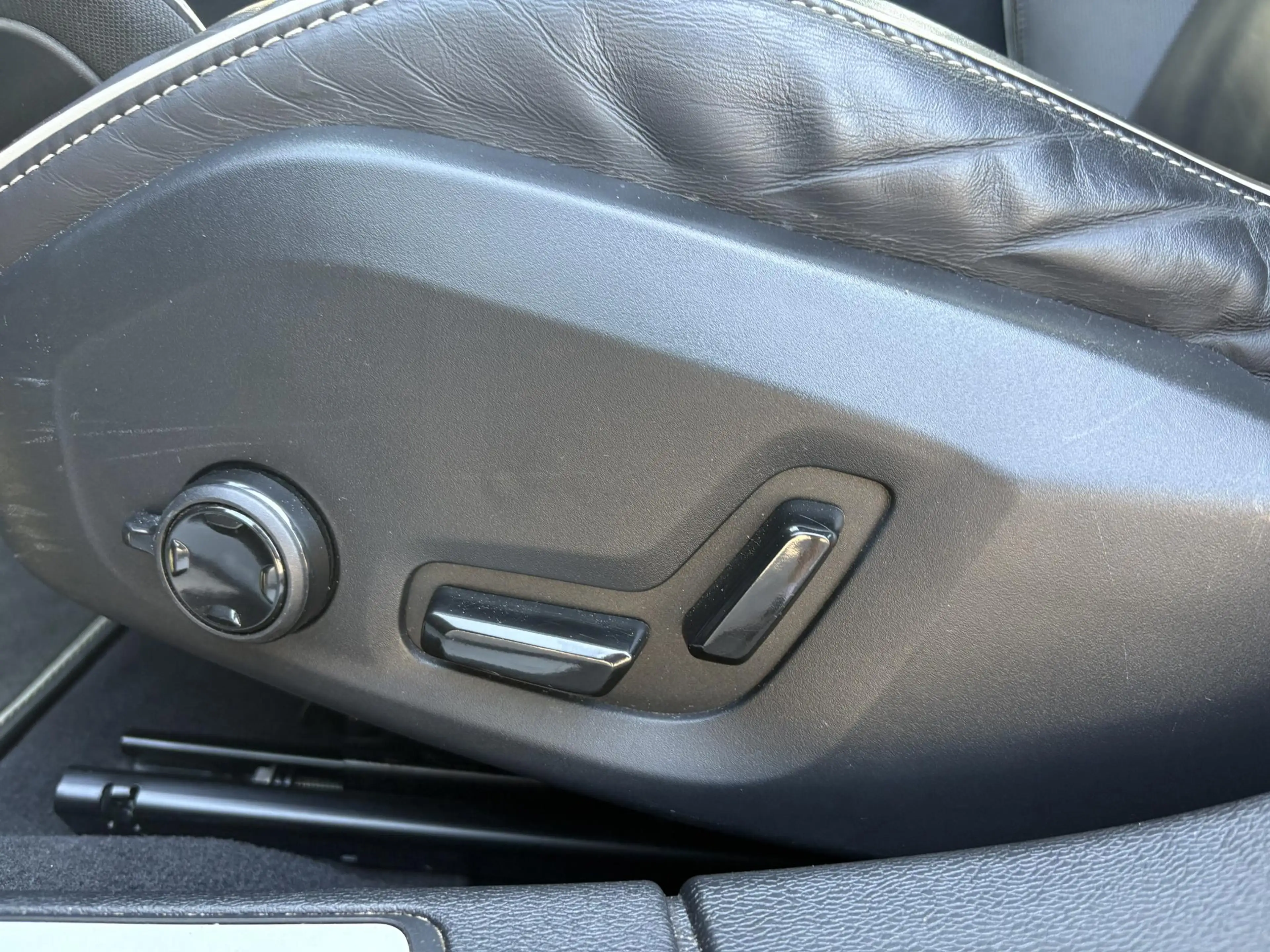 Volvo S60 2.0 T4 R-Design | Achteruitrijcamera | Parkeersens — photo 6