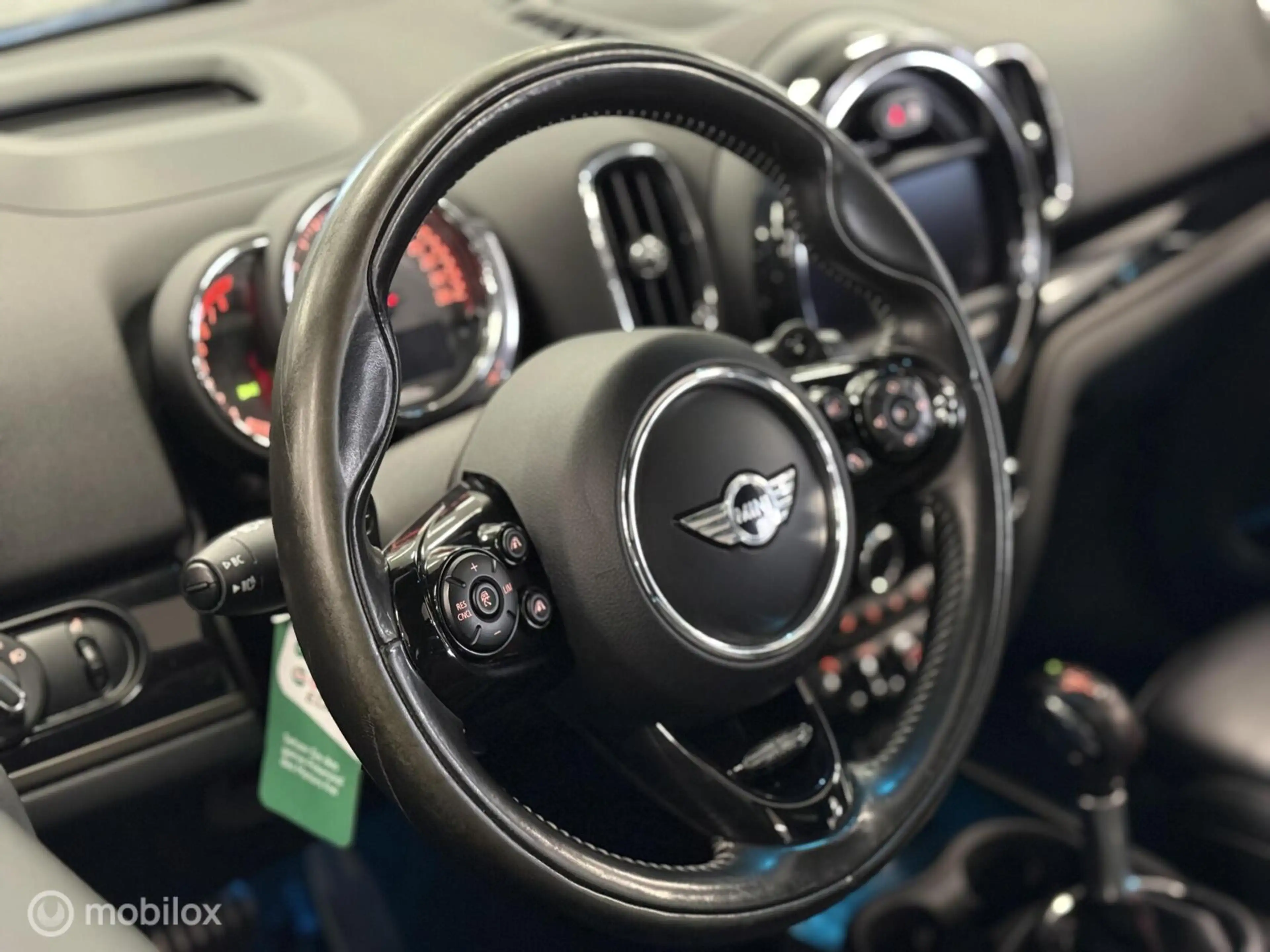 MINI John Cooper Works Countryman 2.0 ALL4 PANO|LEDER|CAMERA| — photo 13