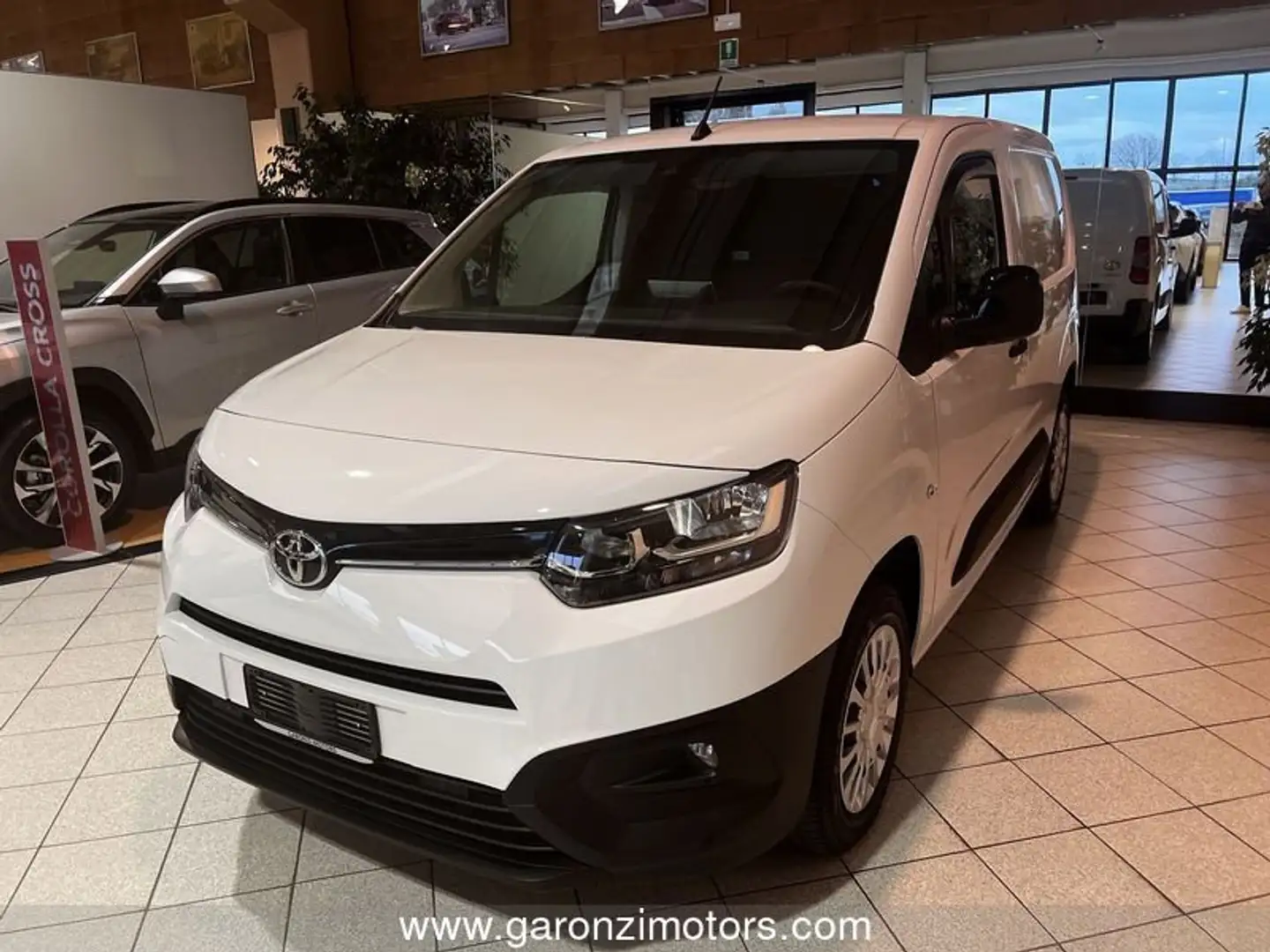 Toyota Proace City 1.5D 100 CV S&S PC 5p. Comfort PREZZO IVA ESCLUSA Bianco - 1