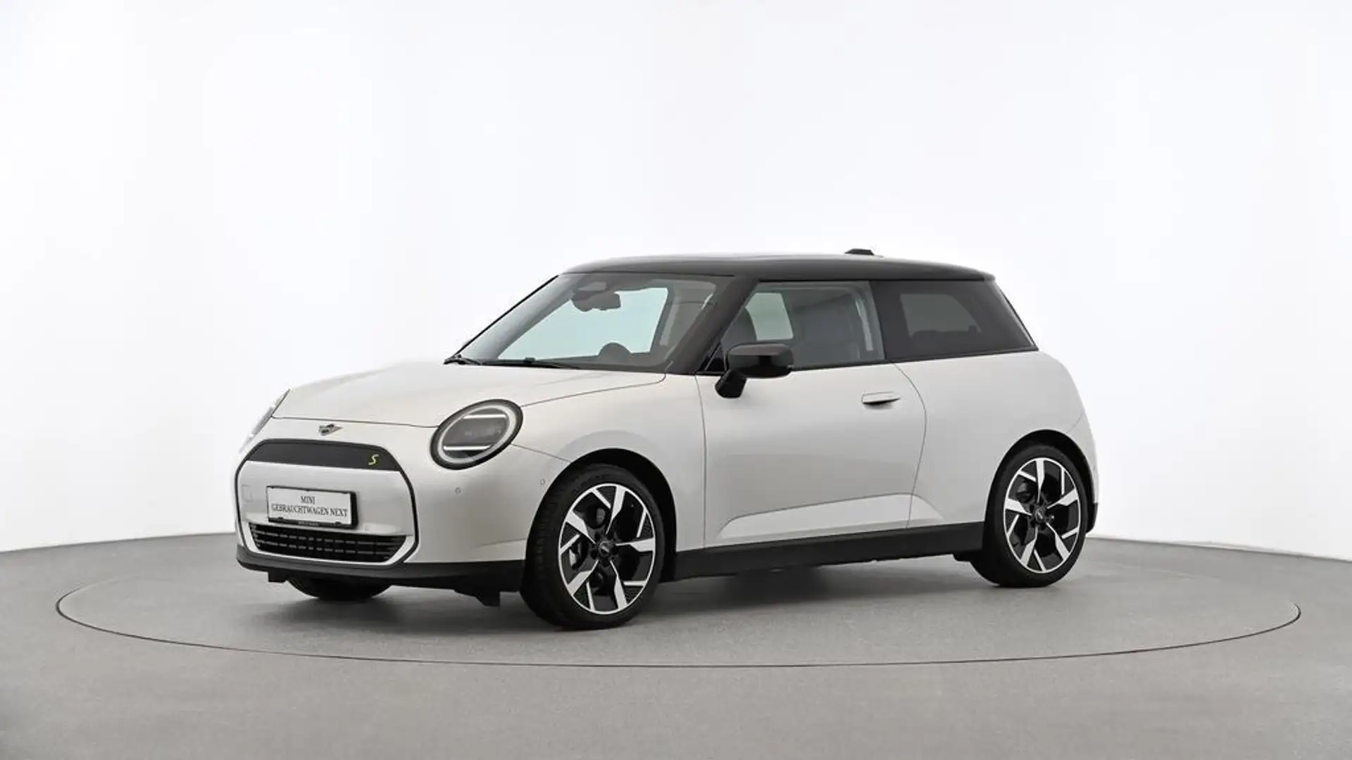 MINI Cooper SE J01 HC0 Weiß - 2