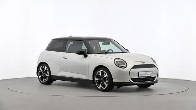 MINI Cooper SE J01 HC0