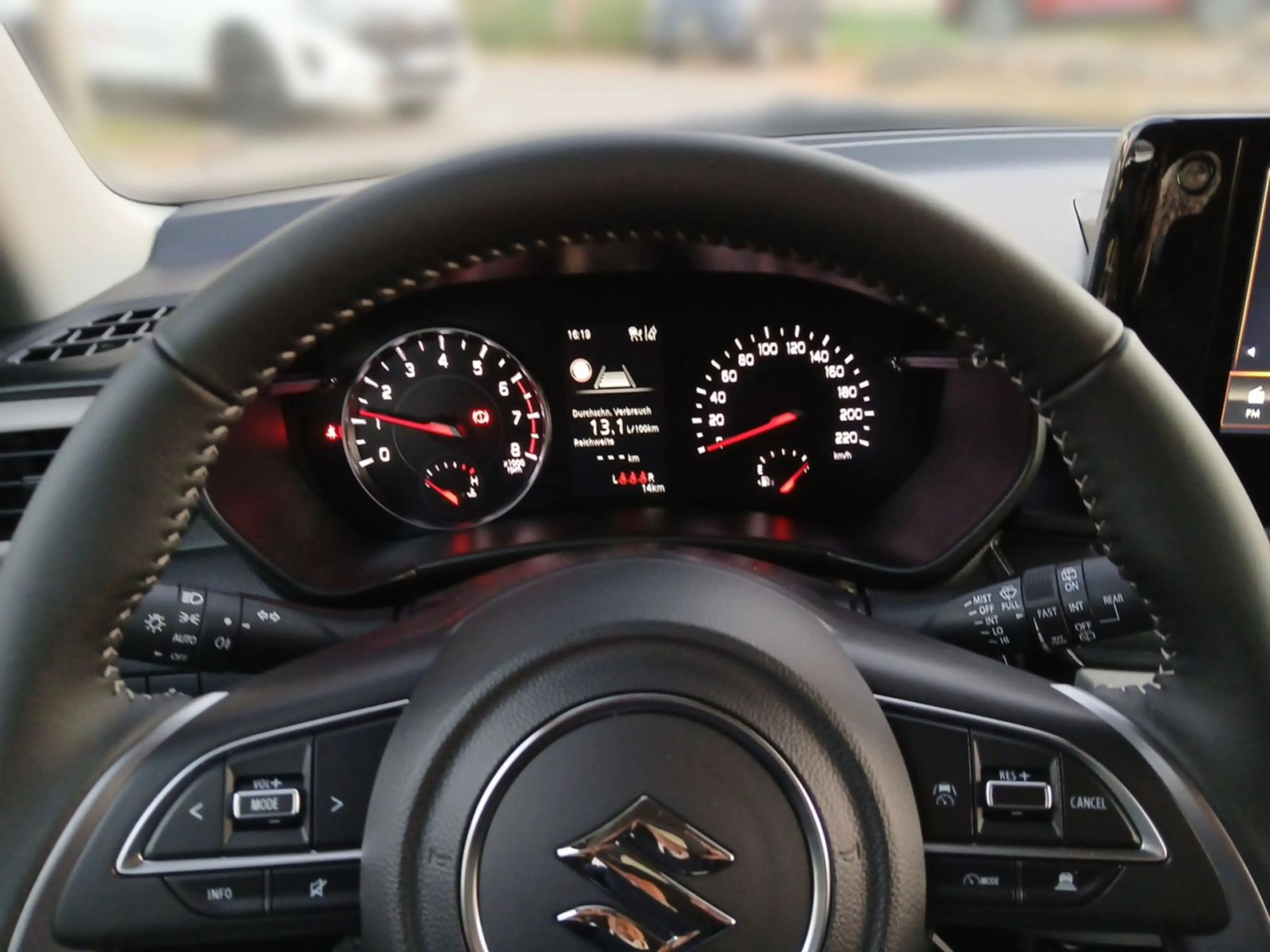 Suzuki Swift SWIFT COMFORT HYBRID ACC*Navi*Kamera*PDC — photo 8