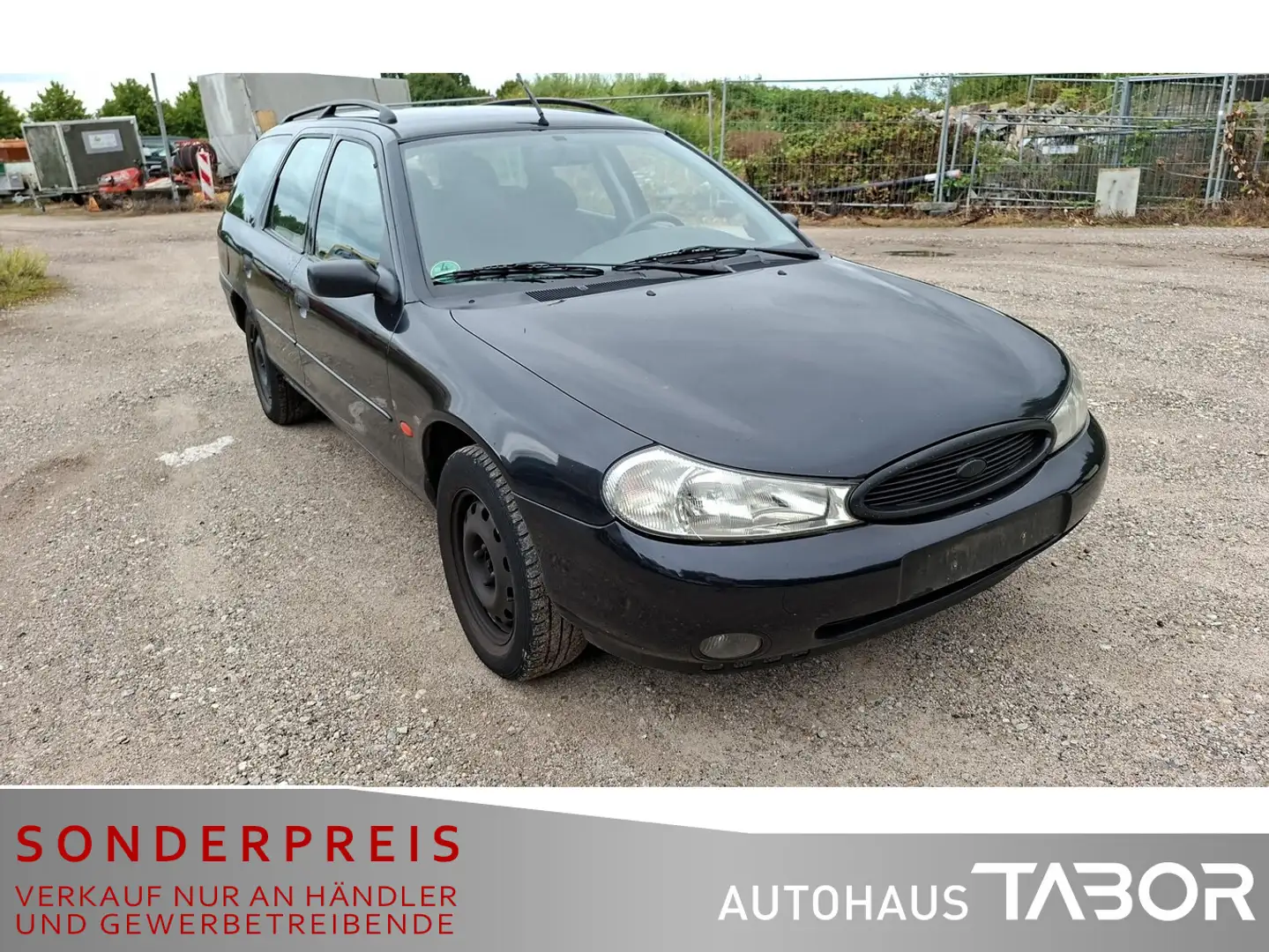 Ford Mondeo Turnier 1.8 Schwarz - 2