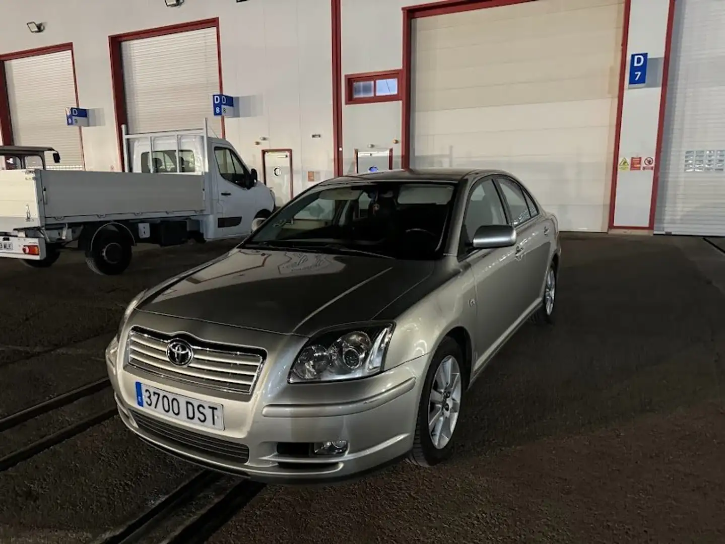 Toyota Avensis Avensis 2.0D-4D Sol Sol Bronce - 1
