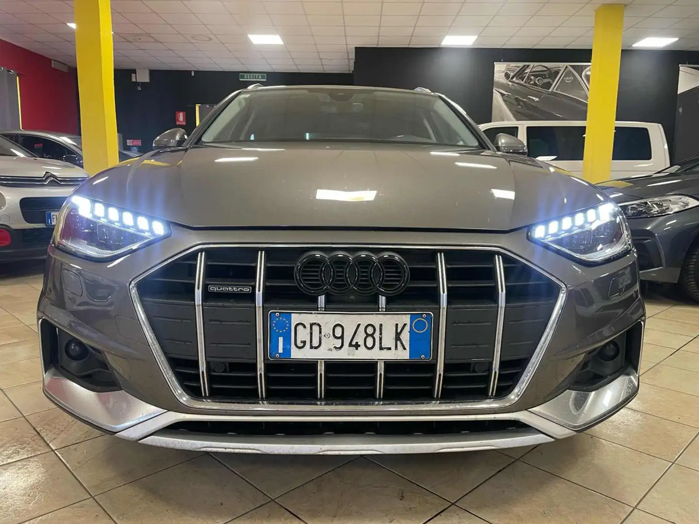 Audi A4 allroad 40 TDI 190 CV S tronic*TETTO/PELLE/VIRTUAL/LUCI* Grigio - 2