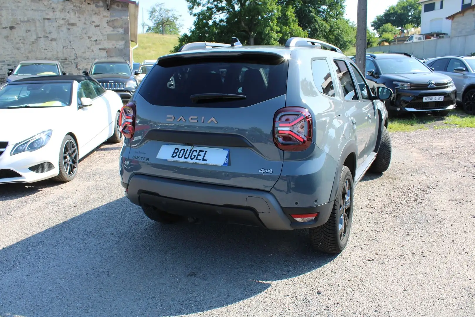 Dacia Duster EXTREME BLUE DCI 115 CV 4X4 GPS 3D CAMÉRA FULL LED Gris - 2