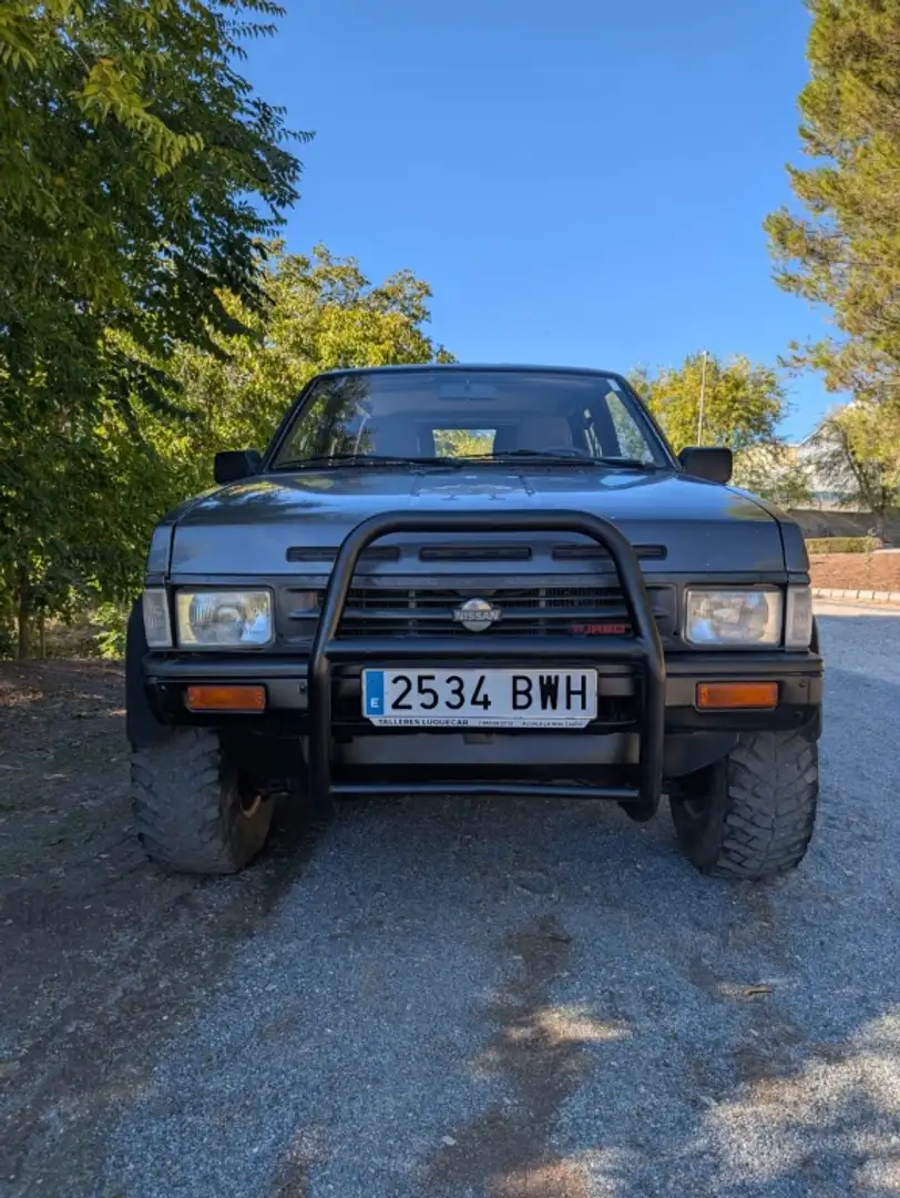 Nissan Terrano 2.7 LX D Turbo Gris - 2