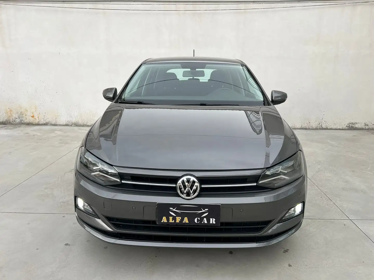 Volkswagen Polo 5p 1.0 tsi Comfortline 95cv Gris - 2