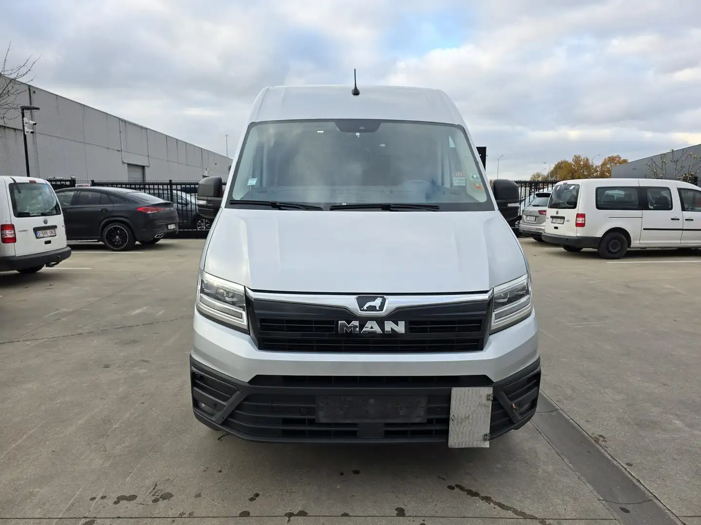 MAN TGE 3 180 (Stock ID 07172) Argent - 2