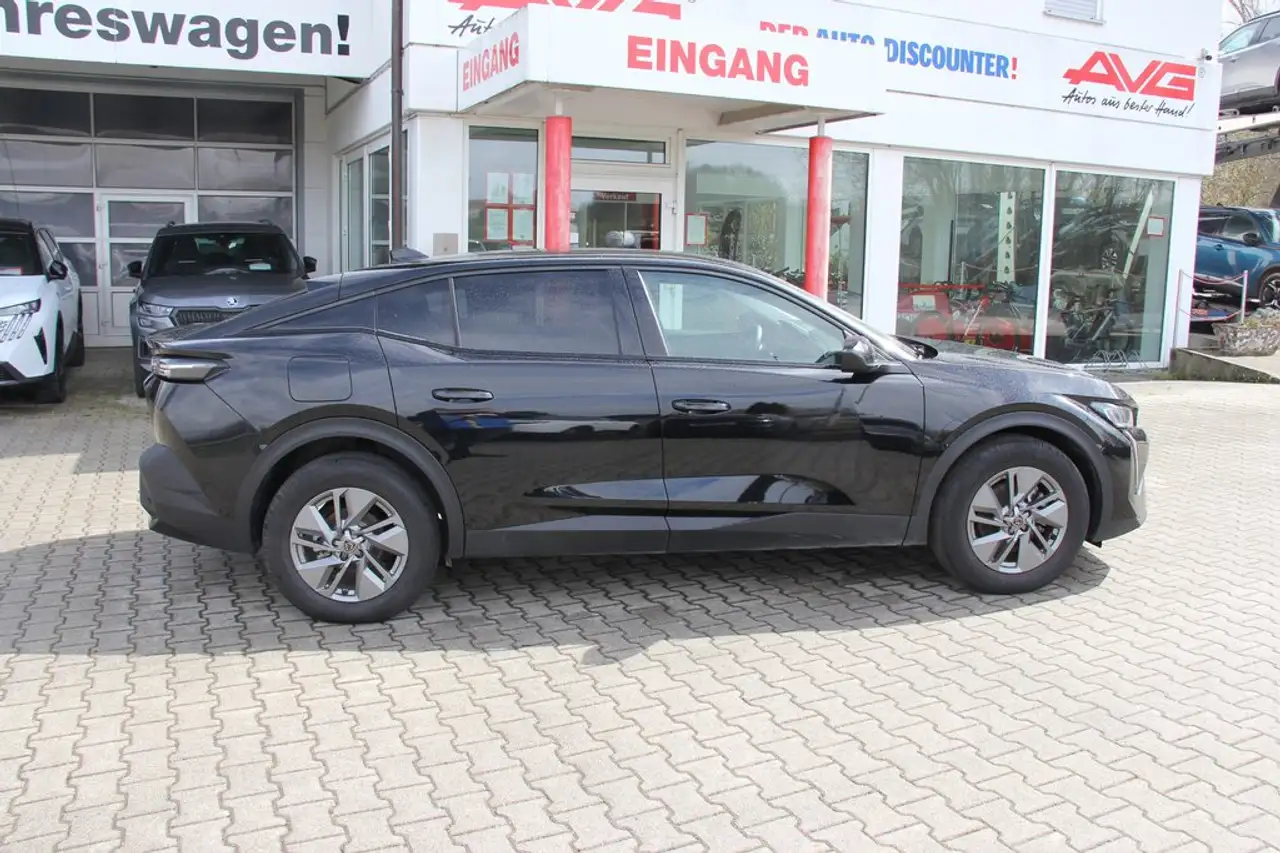Peugeot 408 Mildd Hybrid 145PS Allure AdaptivTempomat 15