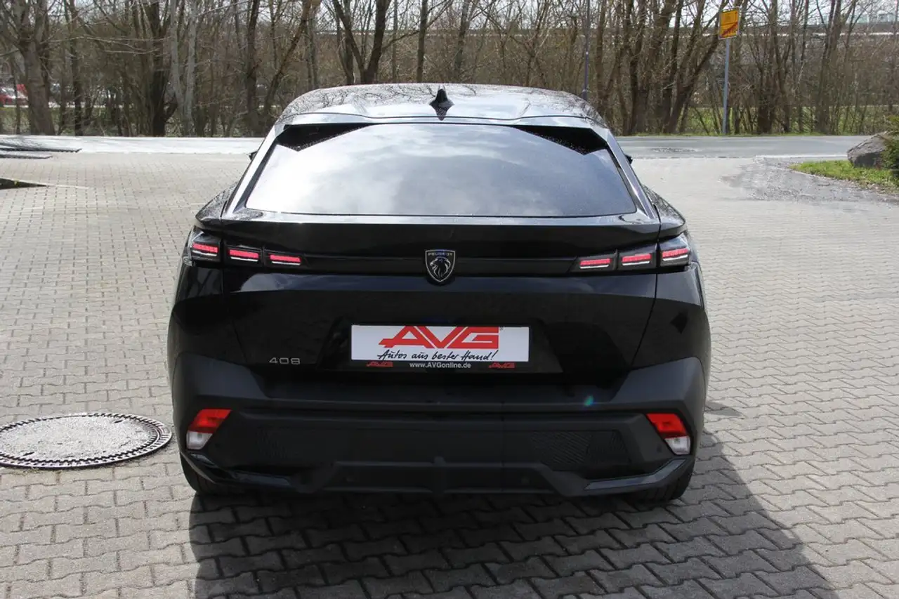 Peugeot 408 Mildd Hybrid 145PS Allure AdaptivTempomat 17