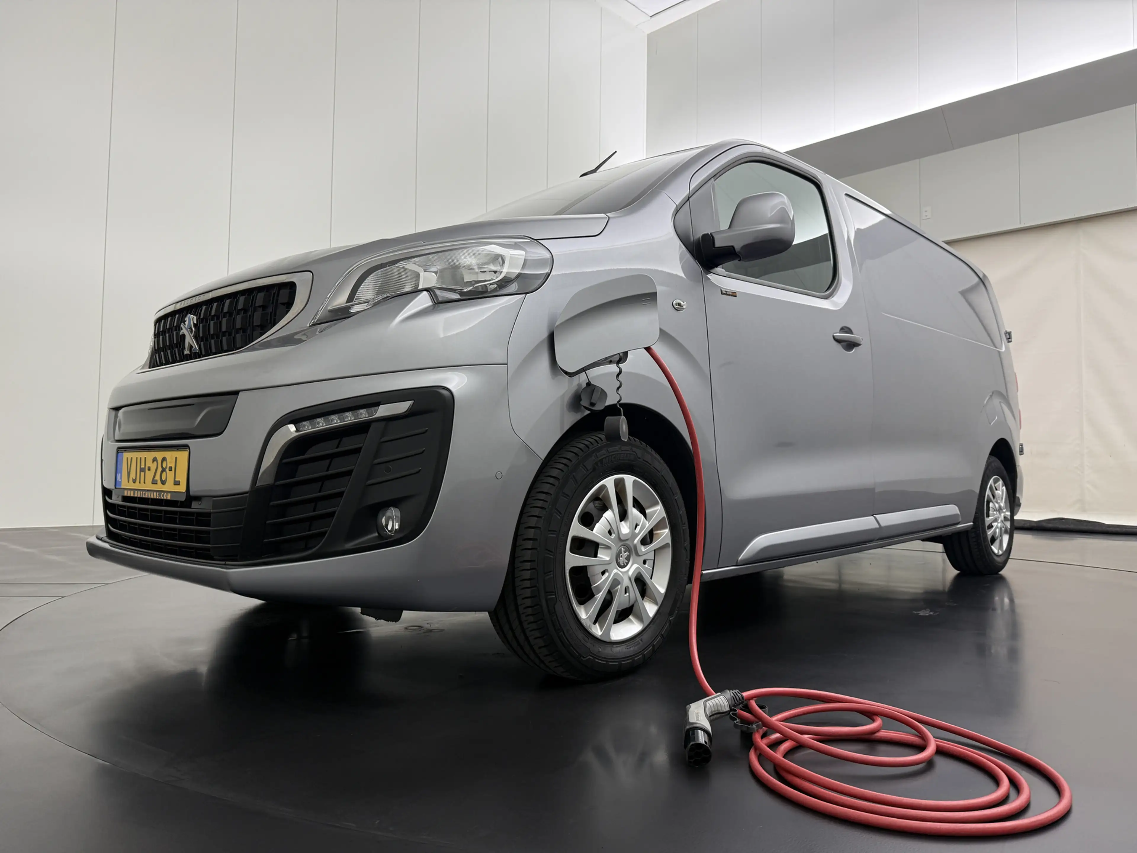 Peugeot e-Expert Lang 75 kWh Pro | Elektrisch SOH 92% | Navigatie | — photo 3