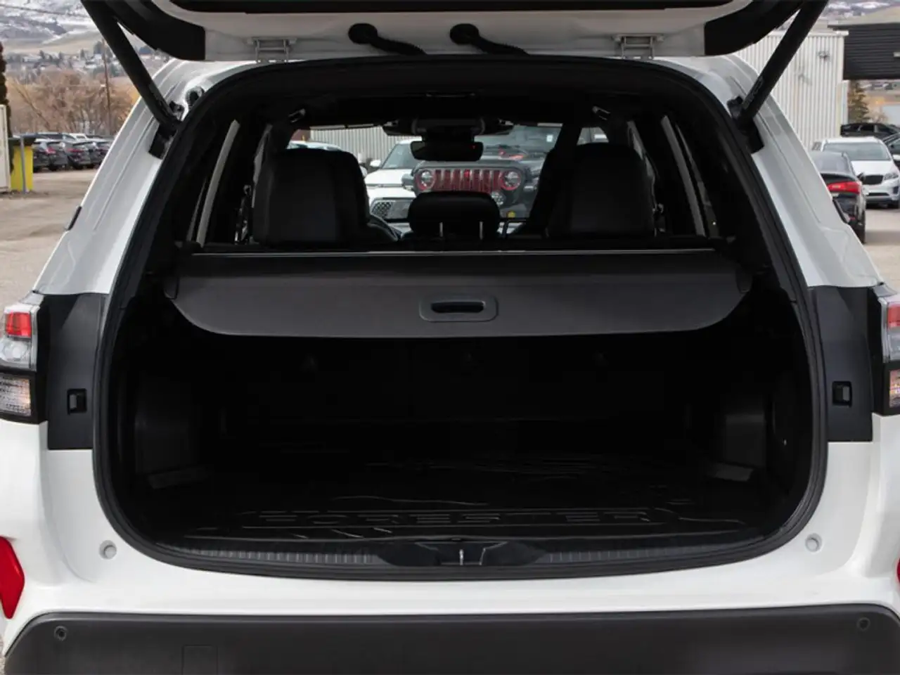 Subaru Forester снимка Subaru Forester