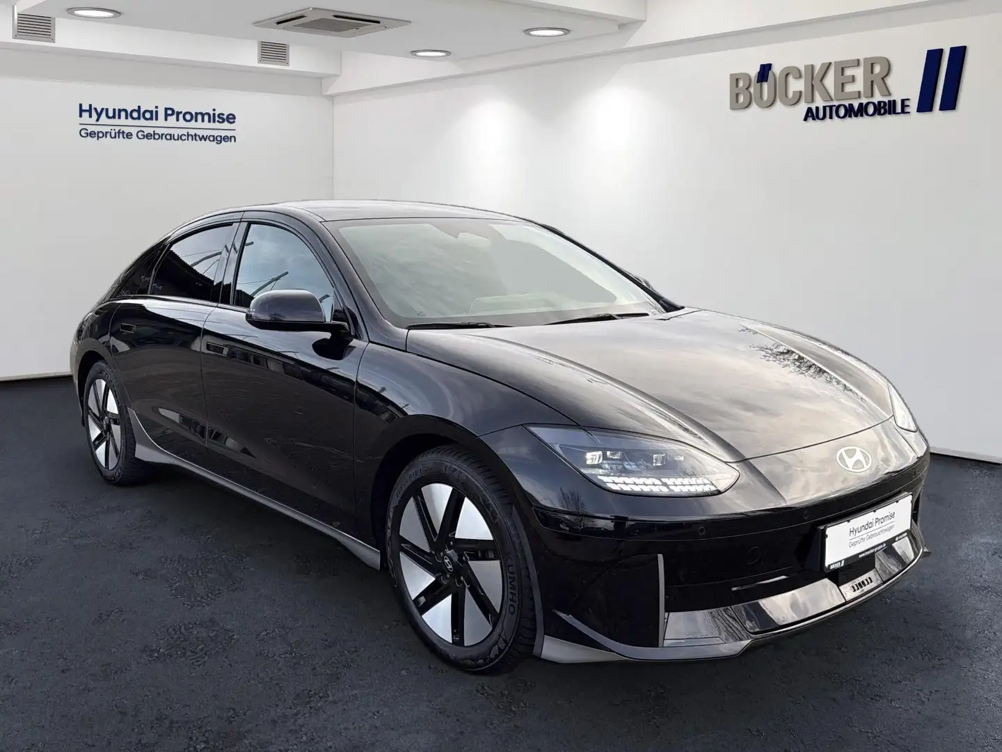 Hyundai IONIQ 6 77,4 kWh 4WD Techniq V2L HUD NSCC Navi LED Schwarz - 2