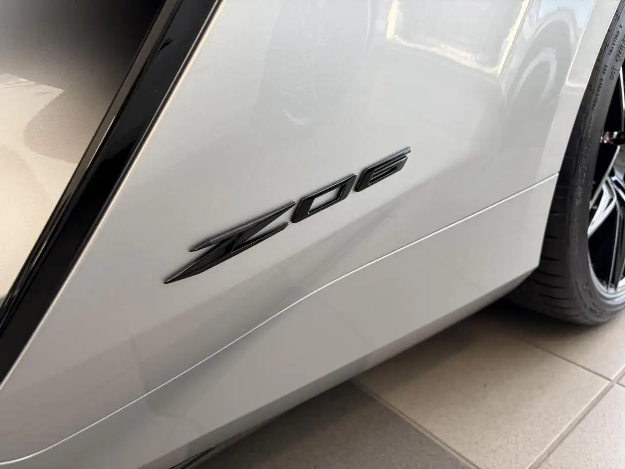 Chevrolet Corvette снимка Chevrolet Corvette