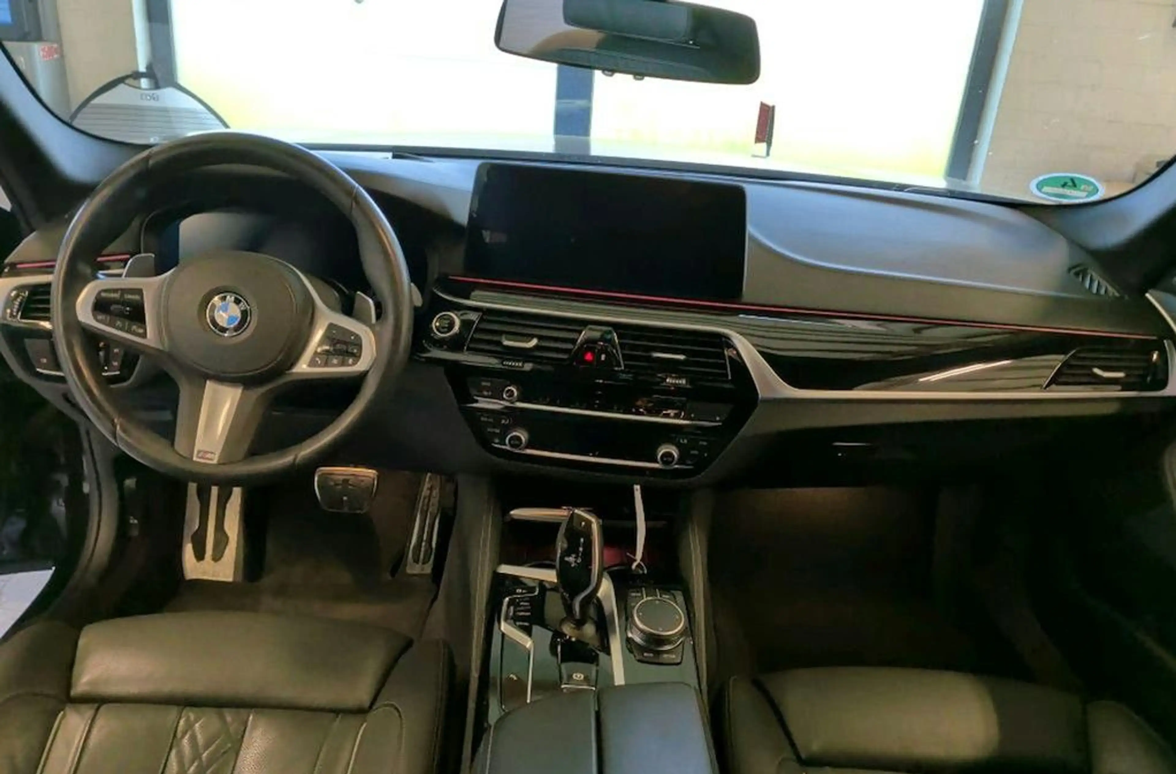 BMW 540 d Touring xDrive M Sport Laser HeadUp H&K 20" — photo 8