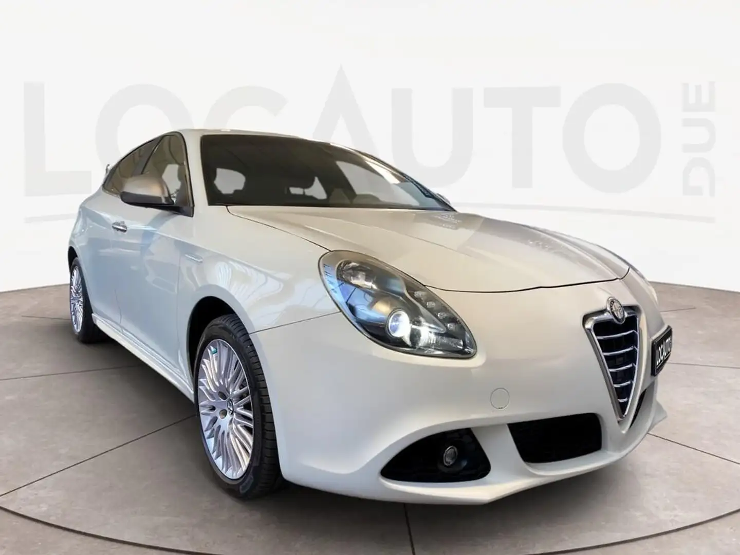 Alfa Romeo Giulietta 2.0 jtdm(2) Distinctive 140cv Bianco - 2