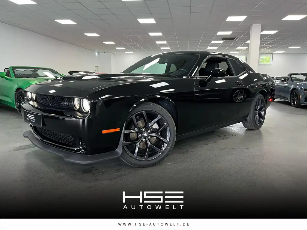 Dodge Challenger