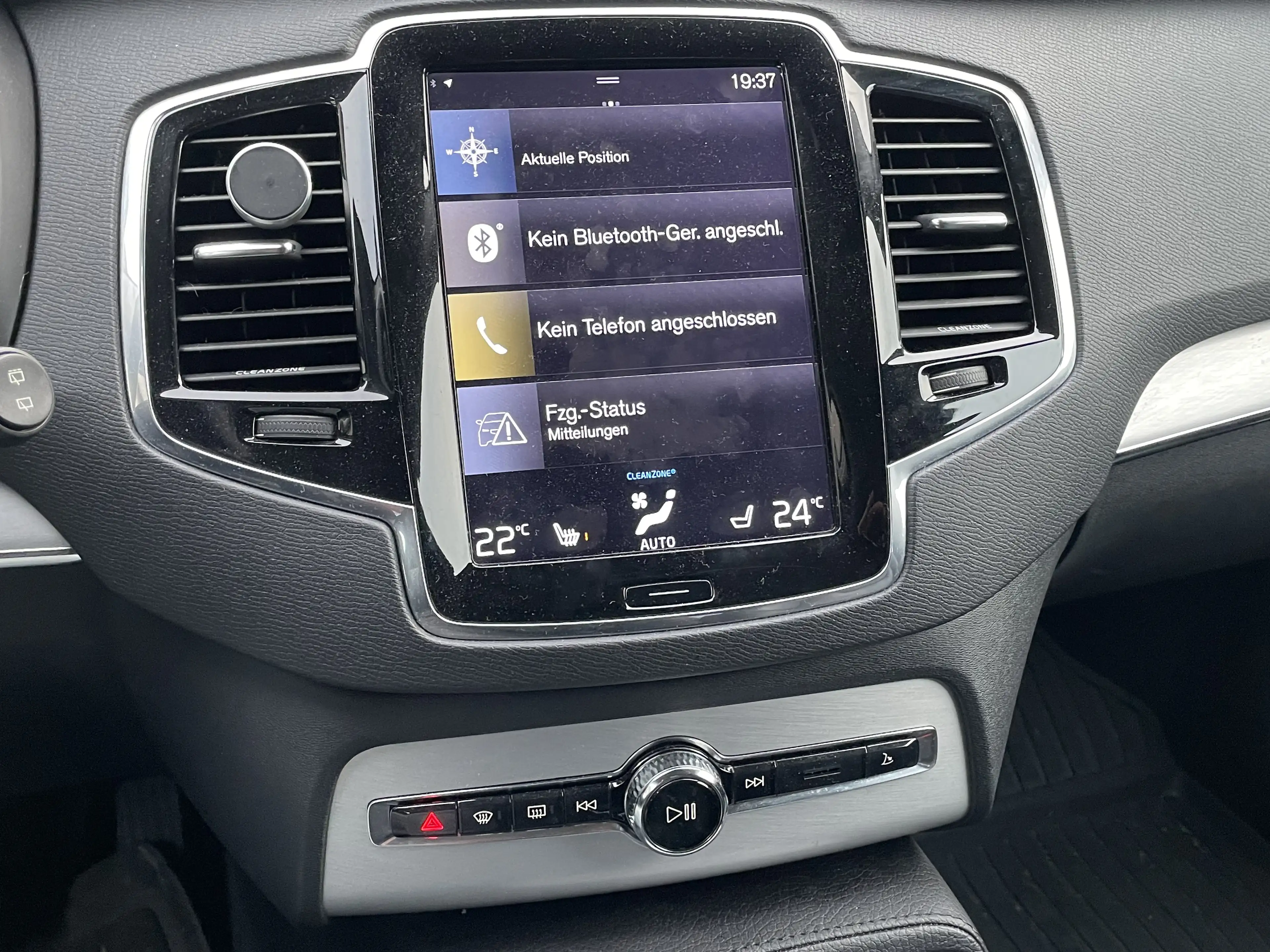 Volvo XC90 R Design*Navi*Leder*Kam*7-Sitzer*HUD*ACC*LED*AHK — photo 12