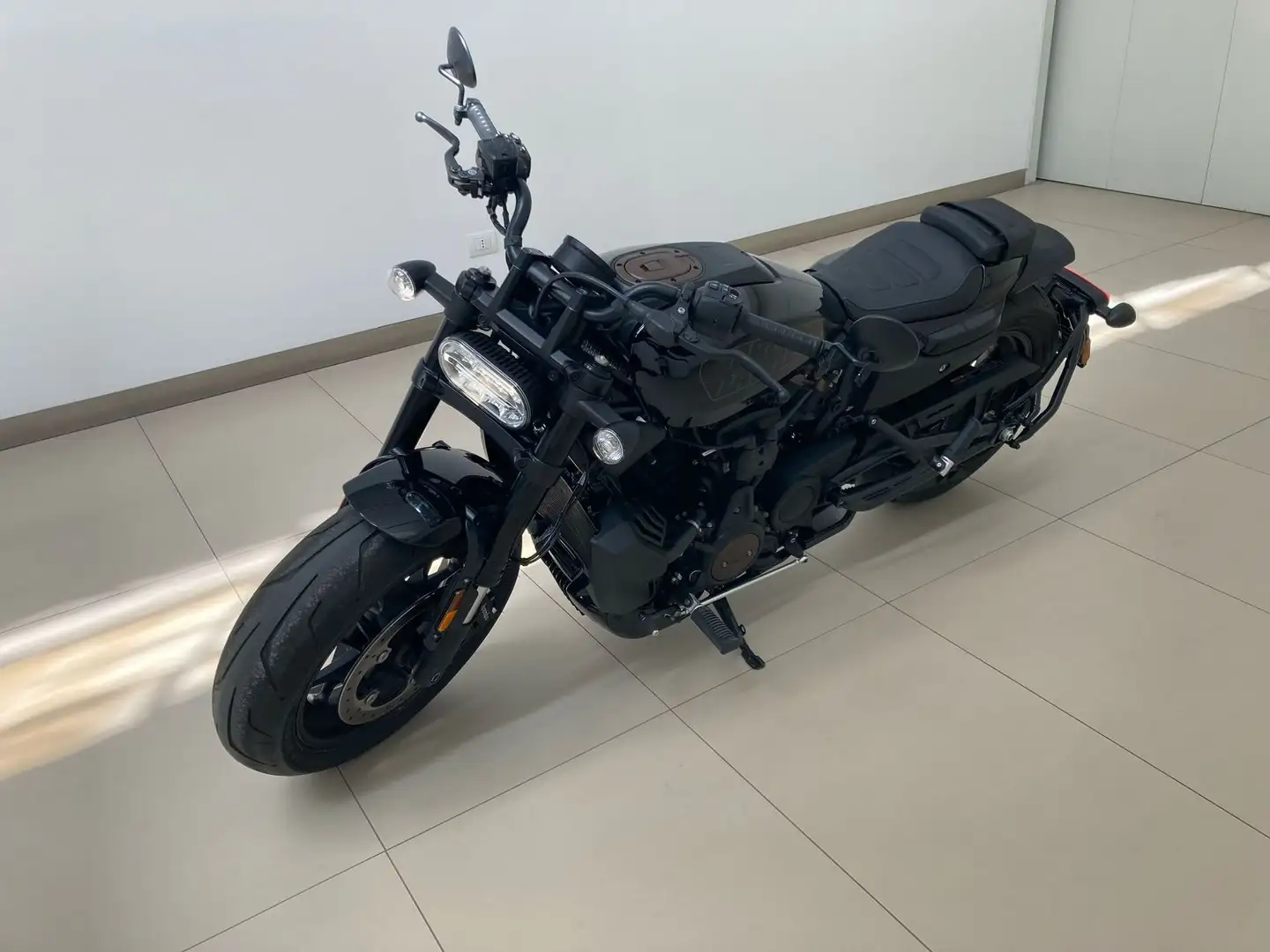 Harley-Davidson Sportster 1200 HARLEY - DAVIDSON SPORTER S - 1